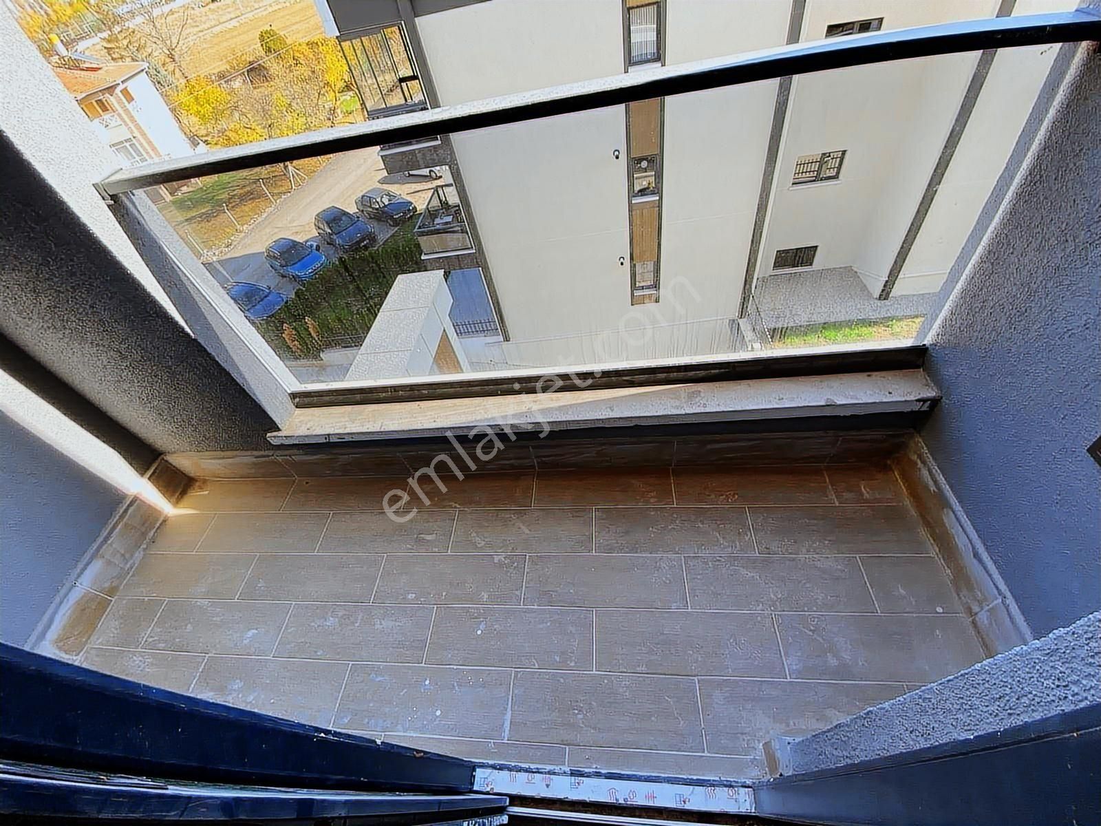 İncek Emlak'tan Sinema Ve Spor Salonlu Güvenlikli Sitede 2+1 - Görsel 37