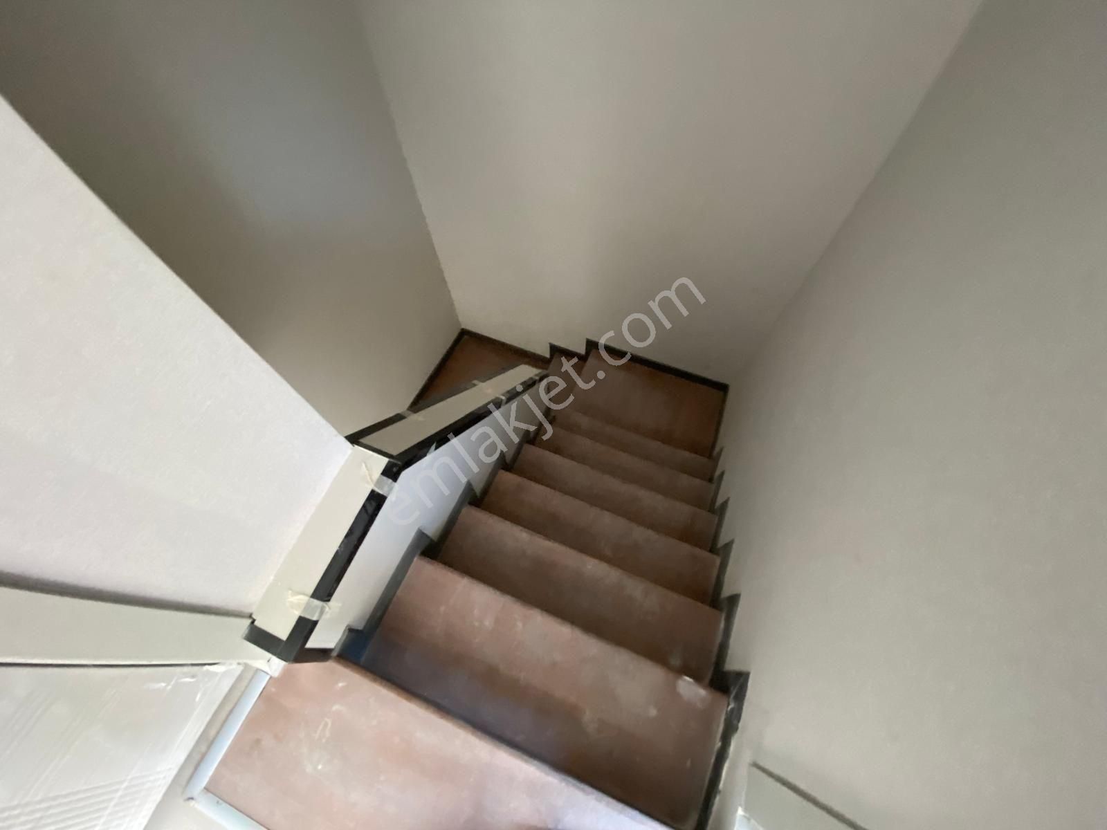 İncek Emlak'tan Sinema Ve Spor Salonlu Güvenlikli Sitede 2+1 - Görsel 25