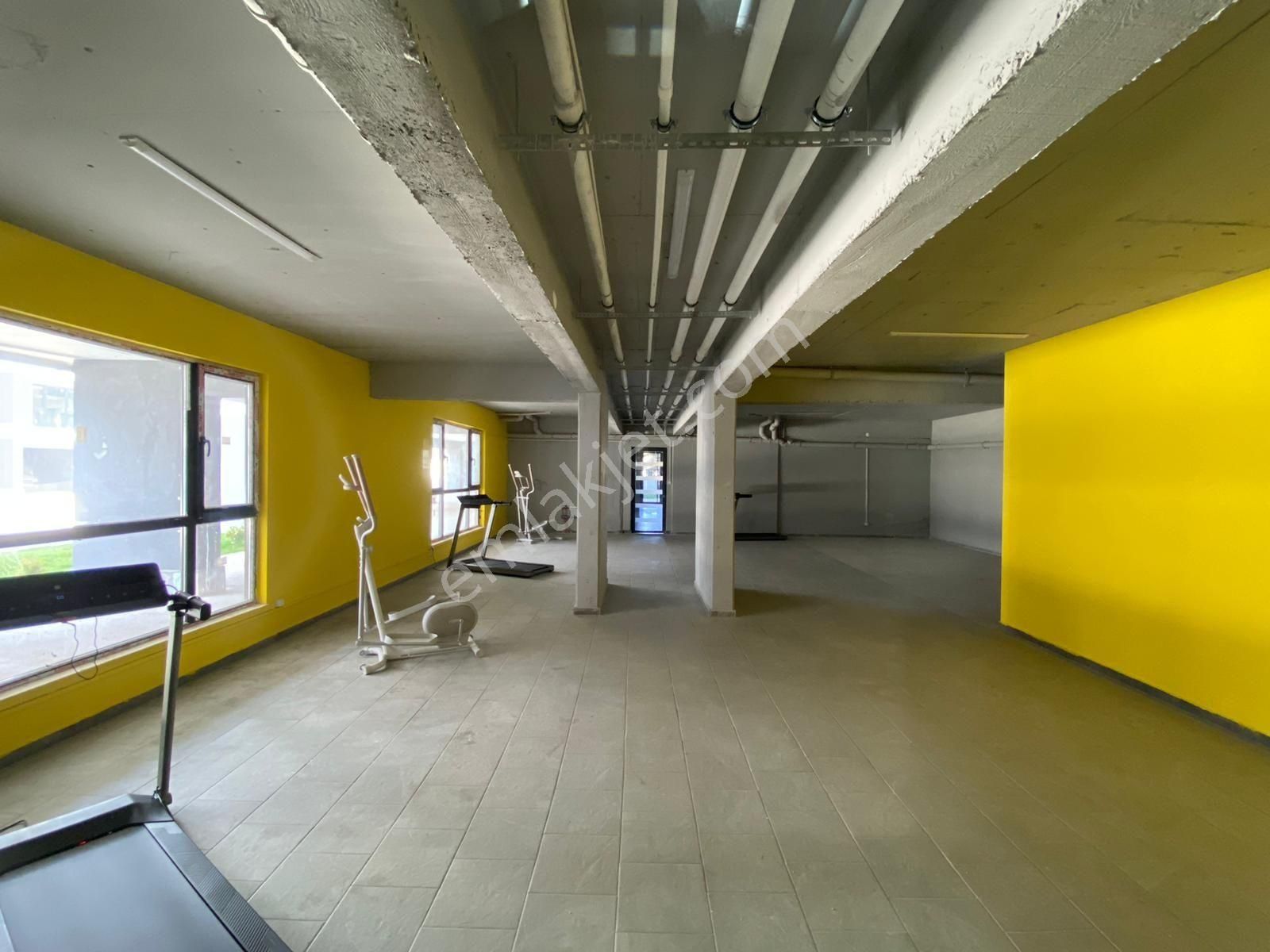 İncek Emlak'tan Sinema Ve Spor Salonlu Güvenlikli Sitede 2+1 - Görsel 26
