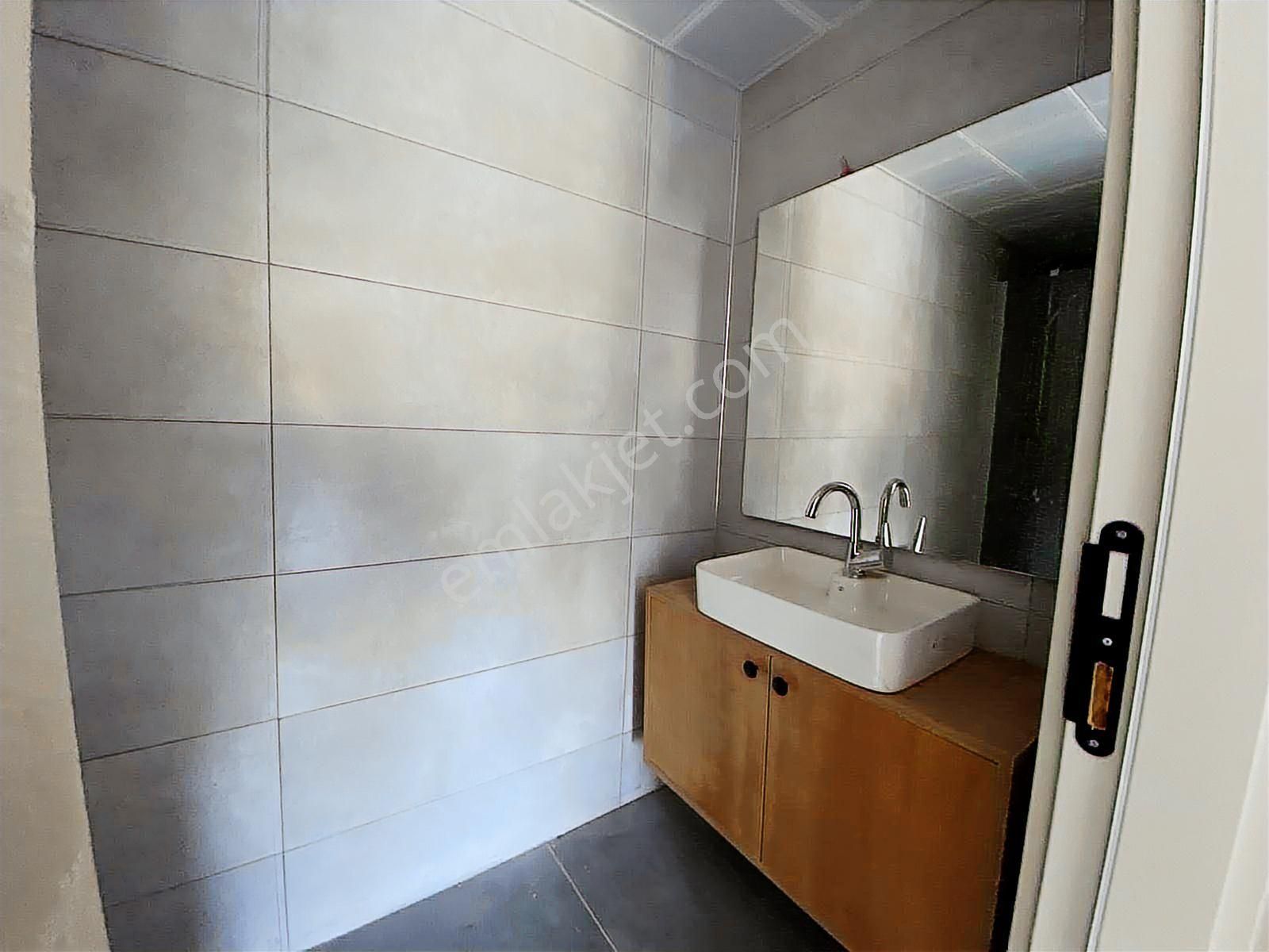 İncek Emlak'tan Sinema Ve Spor Salonlu Güvenlikli Sitede 2+1 - Görsel 21