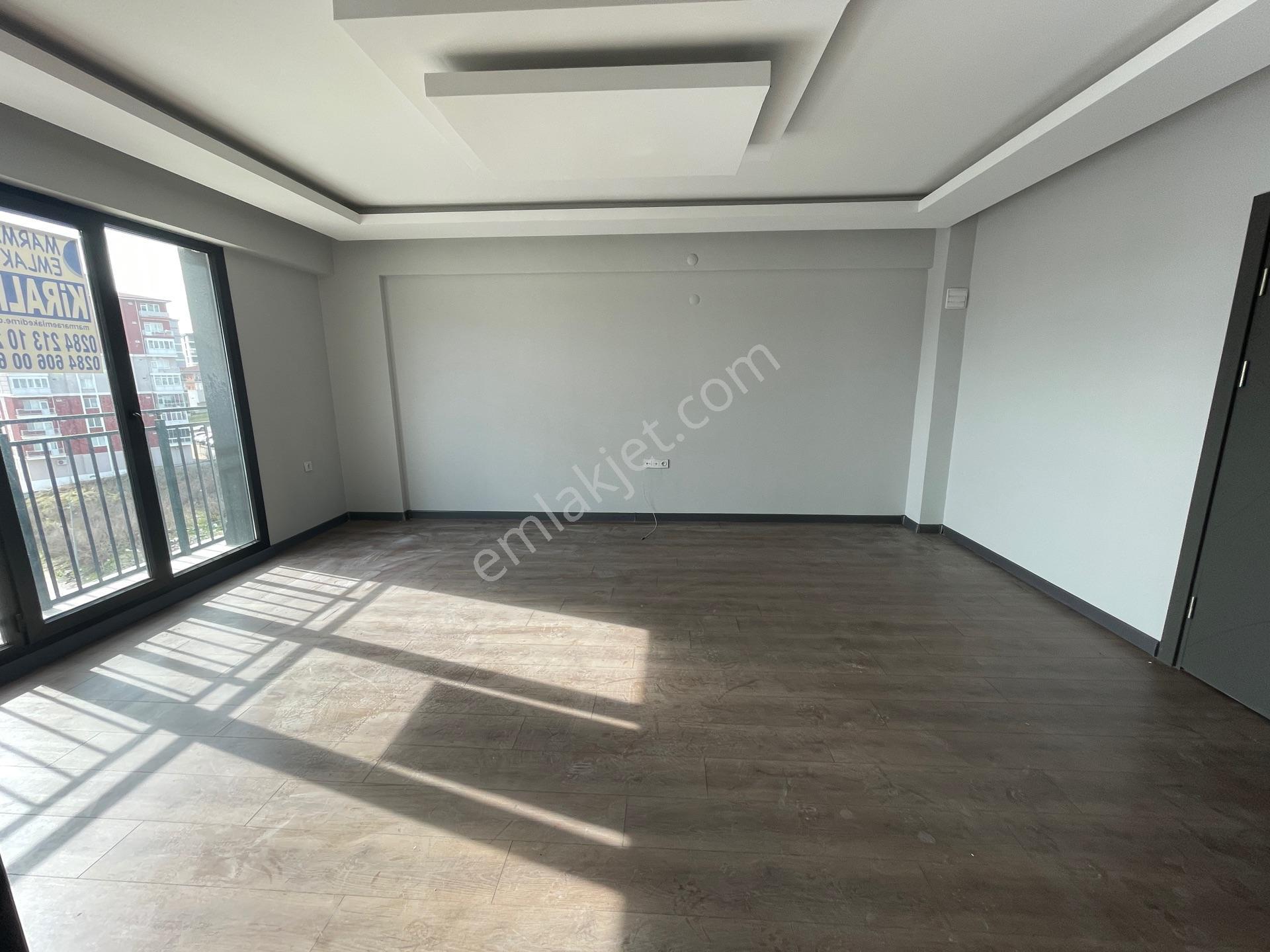 Marmara'dan Dörtkaya Mevki Modern Mimari 3+1 Kiralık Daire - Görsel 13