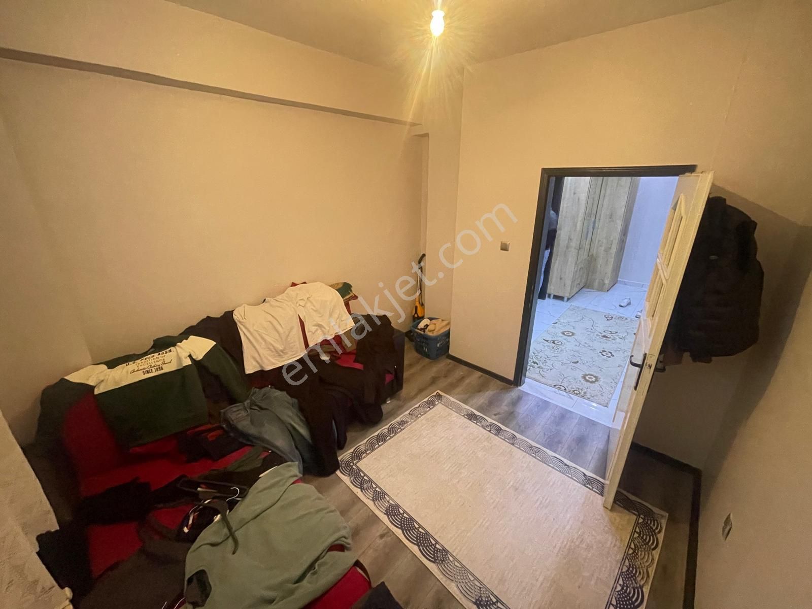 Vatan'dan Adnan Menderes Mahallesi Aktepe Stadı Yakını 2. Kat Konumunda Yüksek Giriş Yapılı 3+1 - Görsel 6