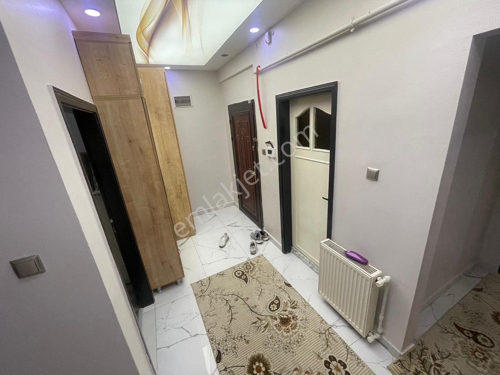 Vatan'dan Adnan Menderes Mahallesi Aktepe Stadı Yakını 2. Kat Konumunda Yüksek Giriş Yapılı 3+1 - Görsel 10