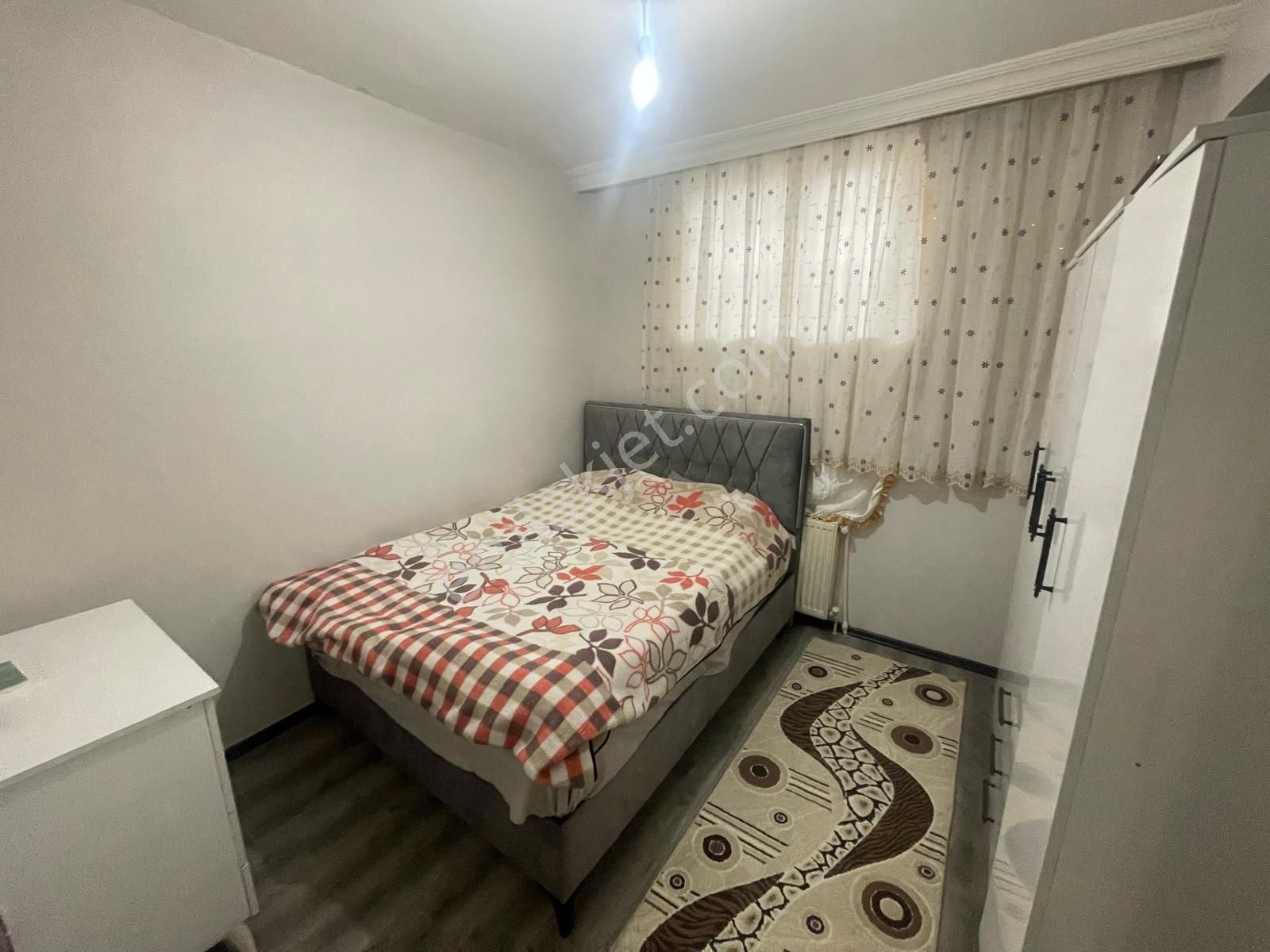 Vatan'dan Adnan Menderes Mahallesi Aktepe Stadı Yakını 2. Kat Konumunda Yüksek Giriş Yapılı 3+1 - Görsel 4