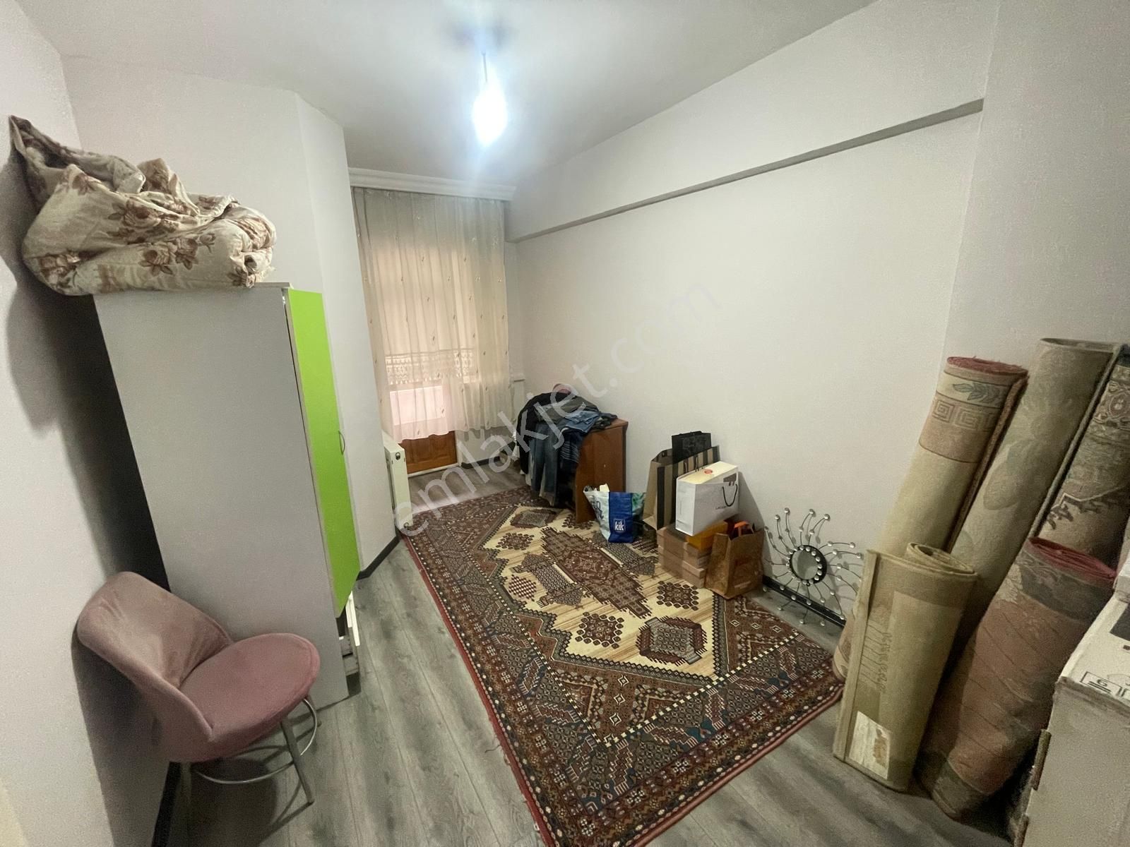 Vatan'dan Adnan Menderes Mahallesi Aktepe Stadı Yakını 2. Kat Konumunda Yüksek Giriş Yapılı 3+1 - Görsel 7