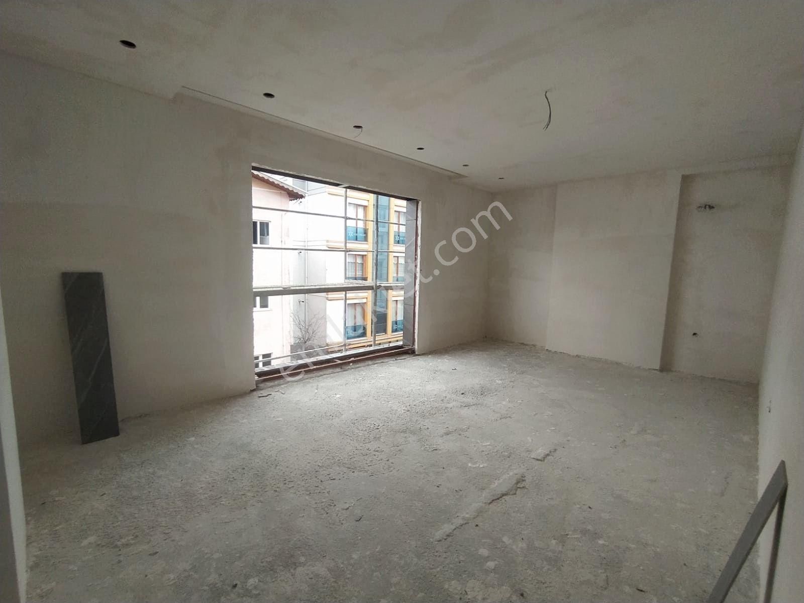 Mertcan Dan Gümüşpınar Mah Arakat 2+1 Balkonlu Sıfır Satılık Daire