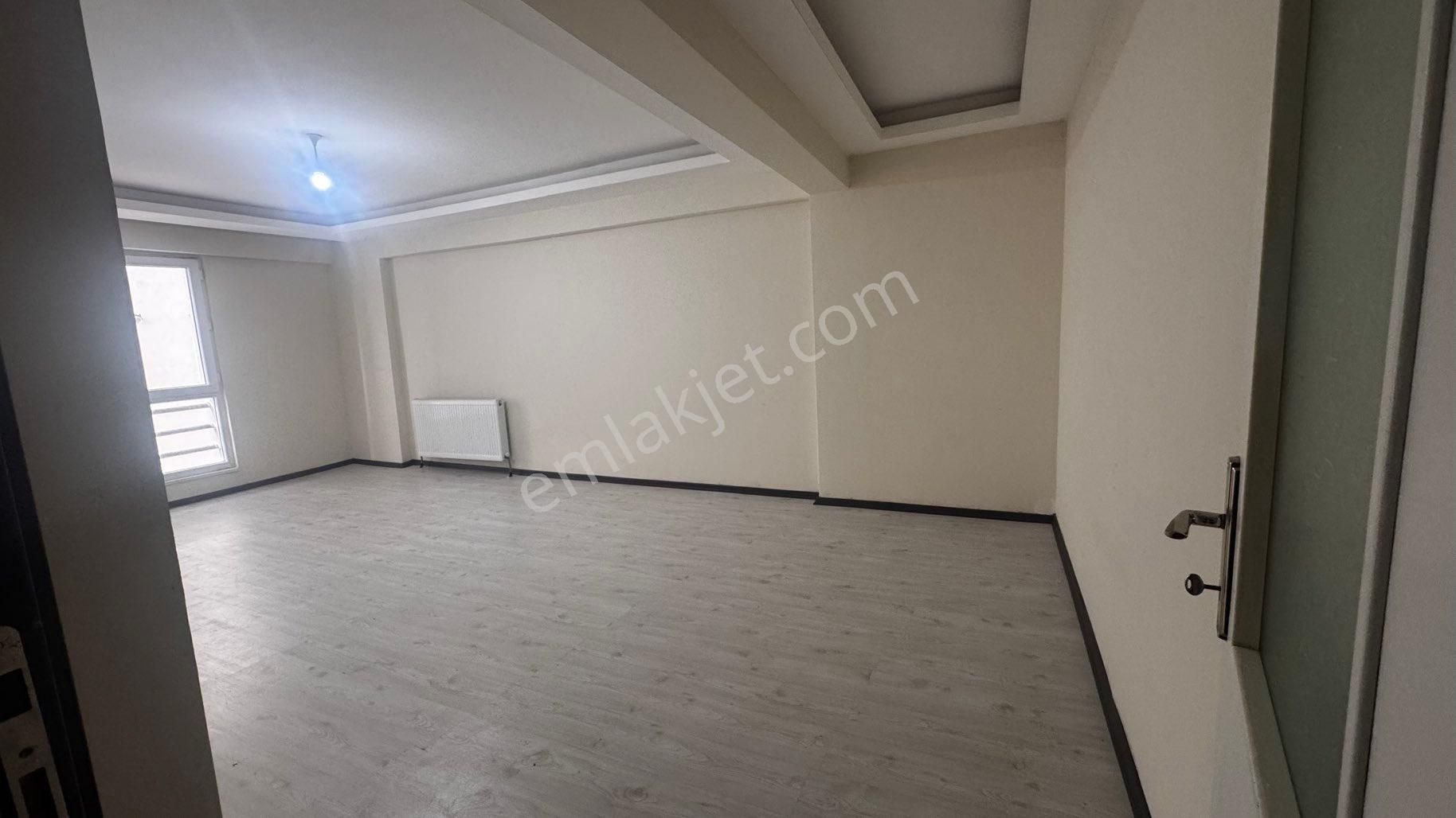 Tekirdağ Kapaklı Bahçelievler’de Ara Kat 2 + 1 Daire - Görsel 2