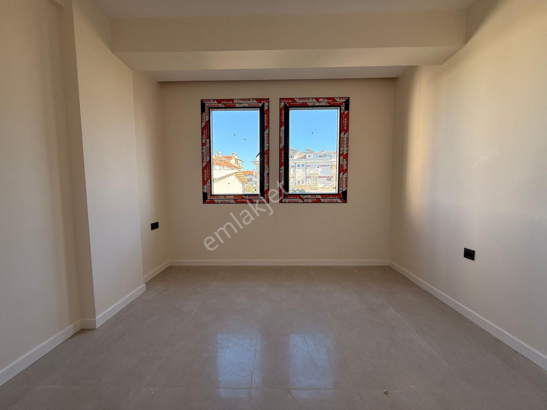 Goldhouse Dan Satılık Patlangıç Da Sıfır 2+1 Ara Kat Daire - Görsel 16