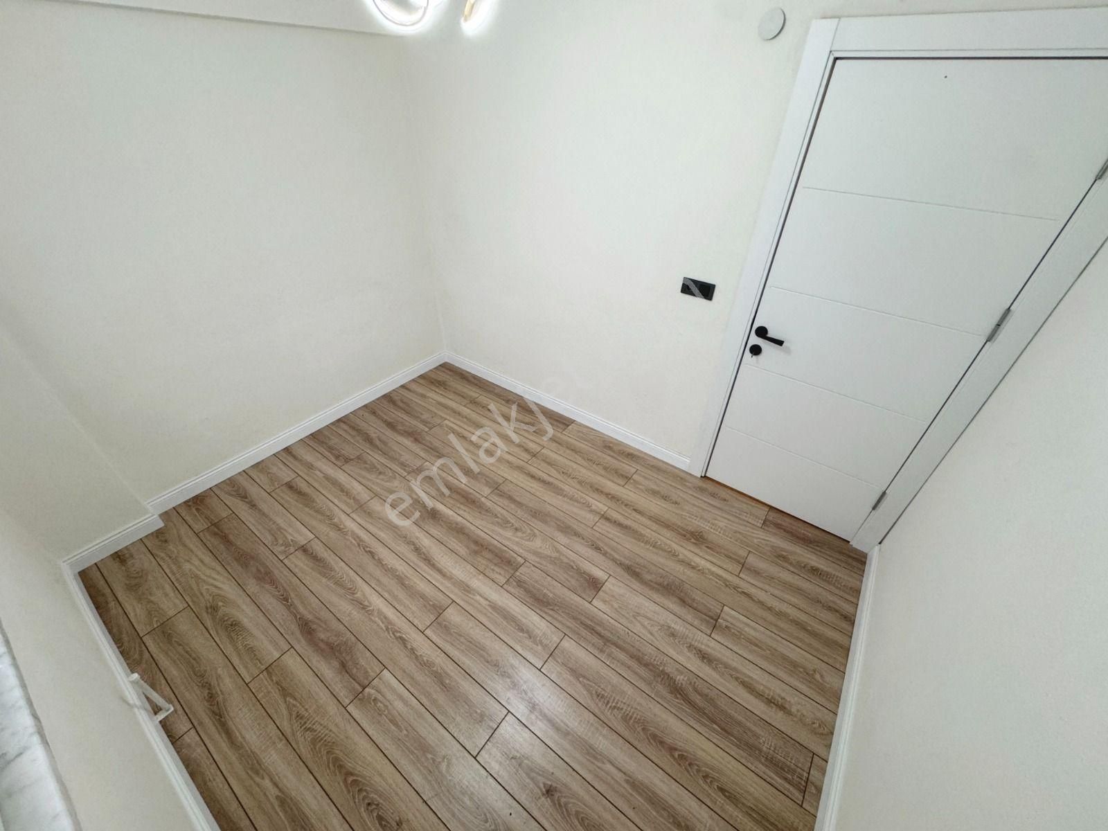 🔴 Güç Gayrimenkul'den Akçay'da Ara Kat Geniş Balkonlu Lüx Tasarımlı 2+1 Daire - Görsel 30