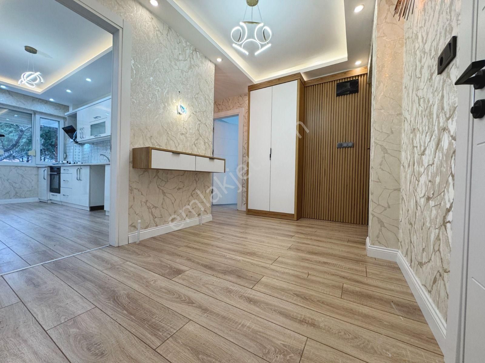 🔴 Güç Gayrimenkul'den Akçay'da Ara Kat Geniş Balkonlu Lüx Tasarımlı 2+1 Daire - Görsel 9