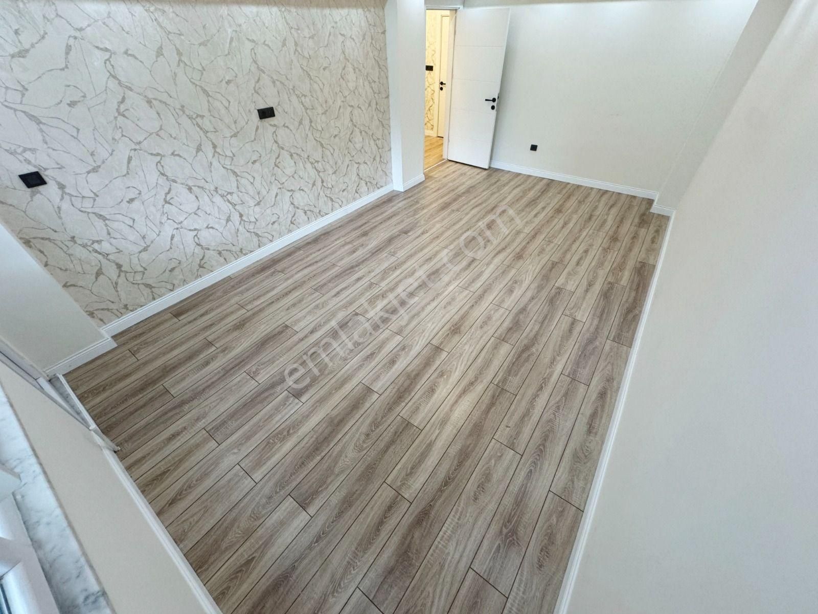 🔴 Güç Gayrimenkul'den Akçay'da Ara Kat Geniş Balkonlu Lüx Tasarımlı 2+1 Daire - Görsel 20