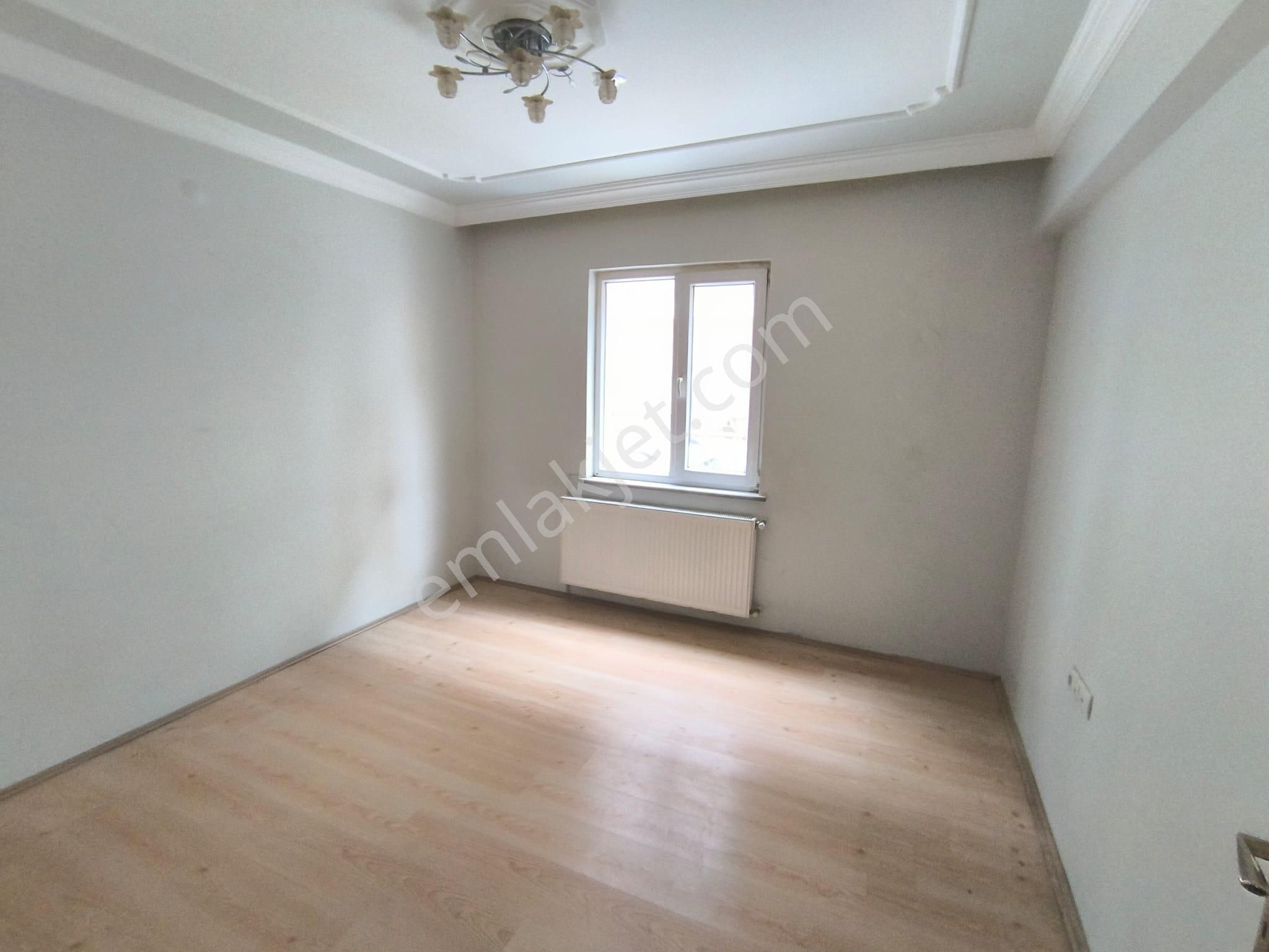 Kariyer'den Osmanbey Cad Arkası Köşe Bina Zemin Kat 3+1 Kiralık - Görsel 22