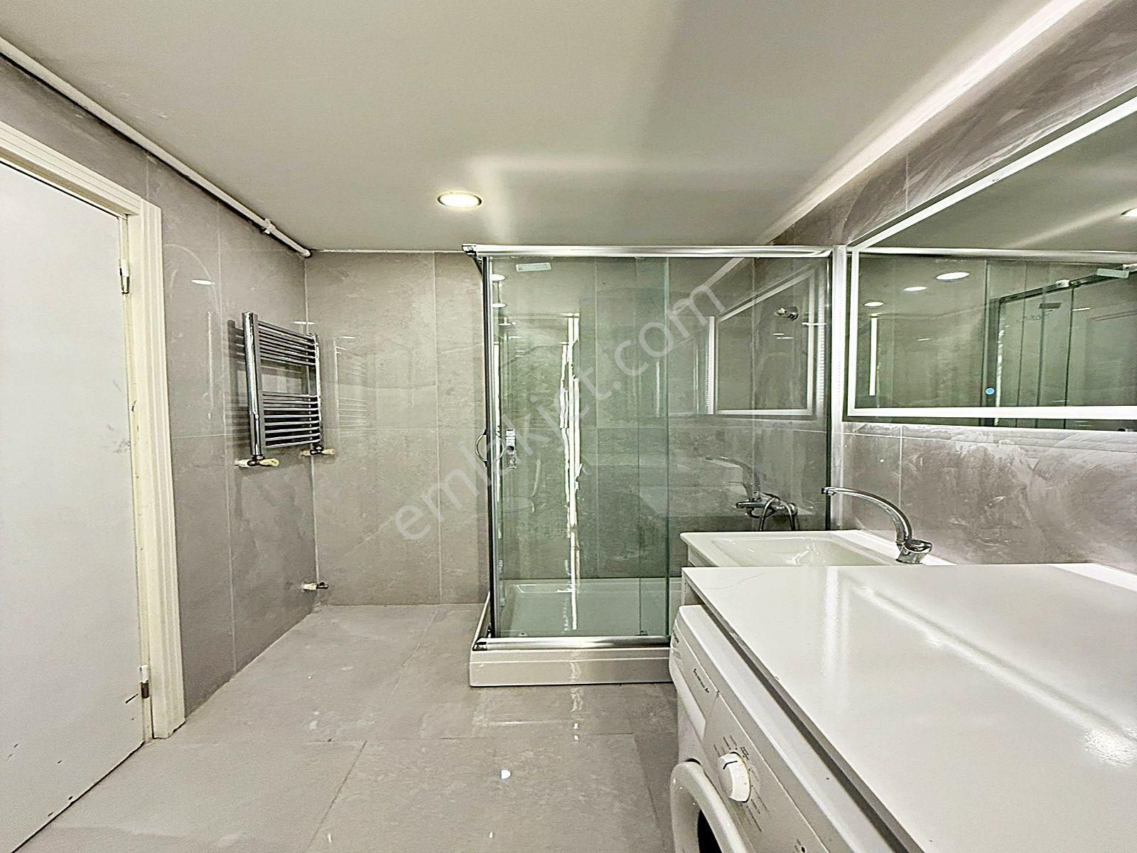 Göl Manzaralı Metrobüse Yürüme Mesafesinde 1+1 Full Eşyalı Lüks Daire !!! - Görsel 28