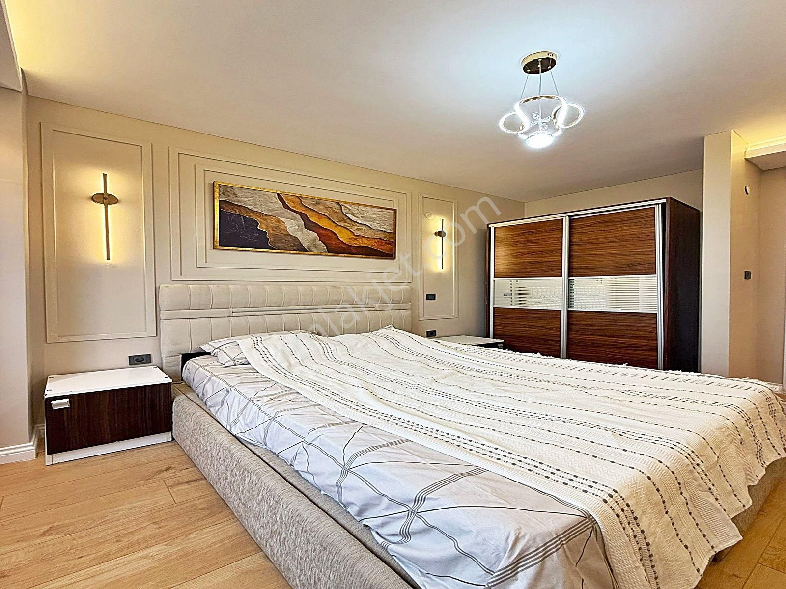 Göl Manzaralı Metrobüse Yürüme Mesafesinde 1+1 Full Eşyalı Lüks Daire !!! - Görsel 15