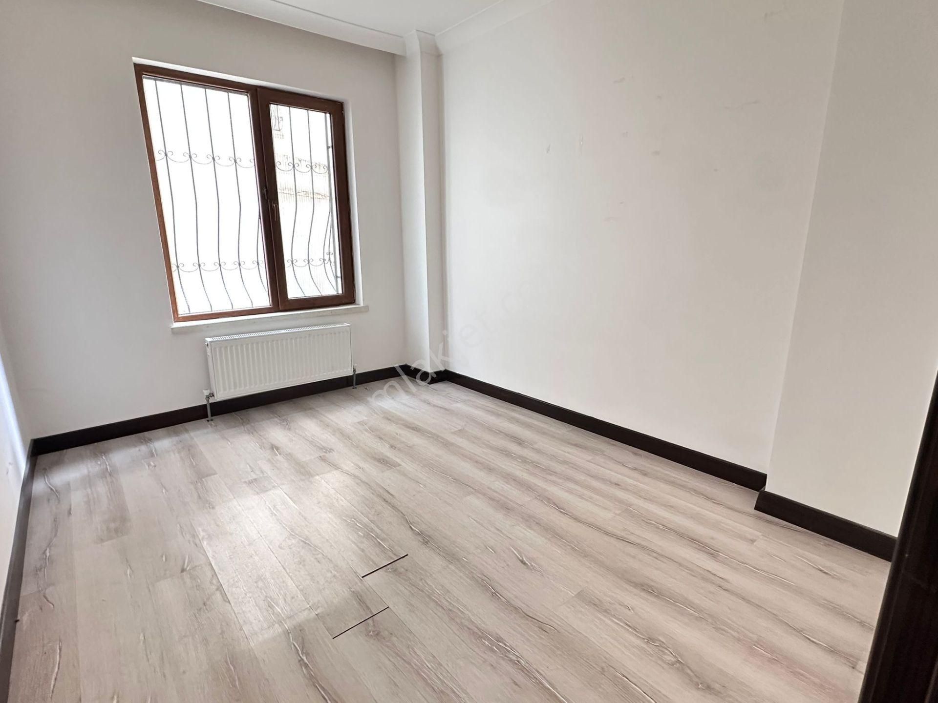 Vatan'dan Bademlik'te Cadde Yakını Yeni Bina Giriş Kat Balkonlu Masrafsız Yapılı Satılık 2+1 - Görsel 10