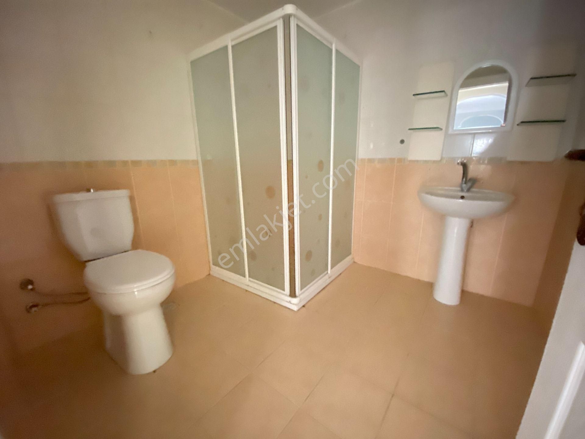 Gökçe Emlak'tan Sarayda Sitede Geniş 4+1 Asansörlü Güney.c Daire - Görsel 14