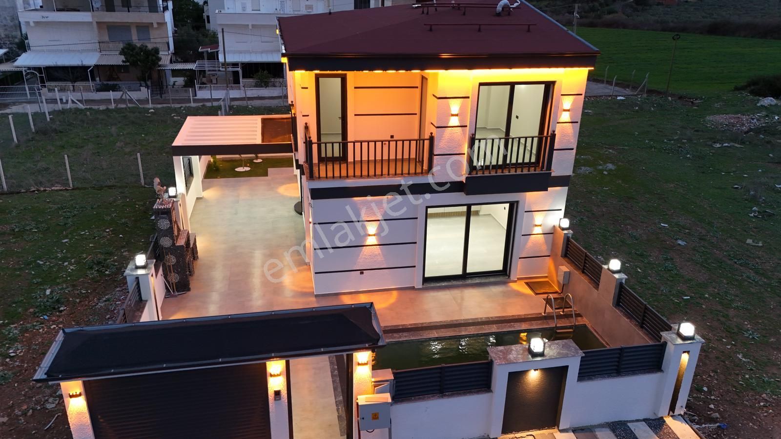Didim’de Muhteşem Tam Müstakil 4+1 Havuzlu Lüks Villa - Görsel 3