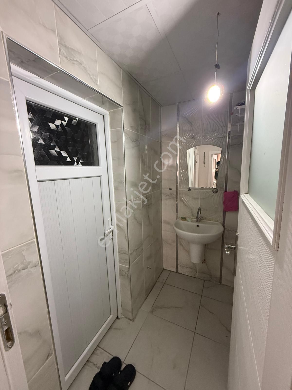 Elisa Gyo/serkent Bahçelievler Mahallesinde 3+1 Kombili Satılık Son Kat Daire - Görsel 13