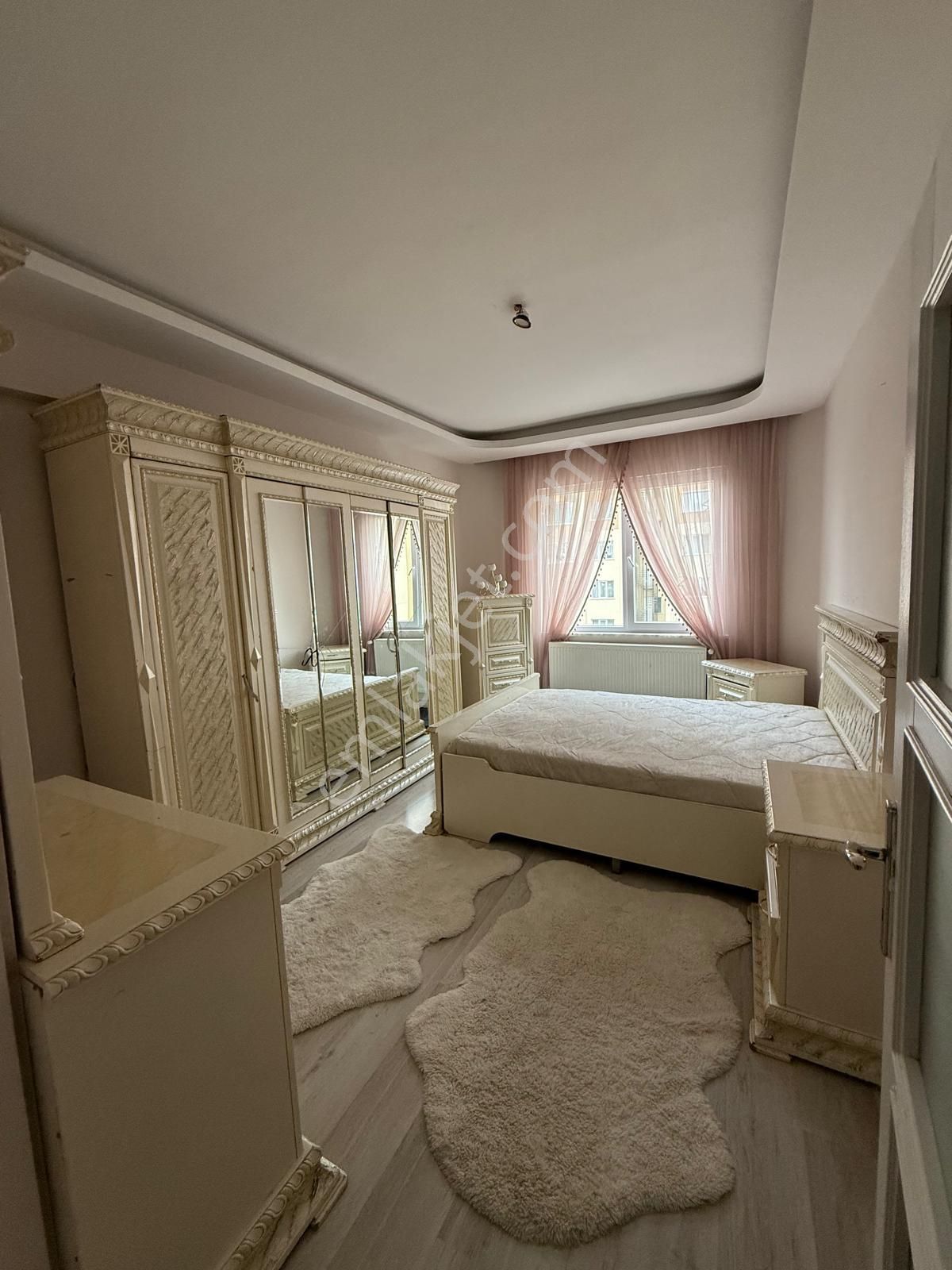 Elisa Gyo/serkent Bahçelievler Mahallesinde 3+1 Kombili Satılık Son Kat Daire - Görsel 8