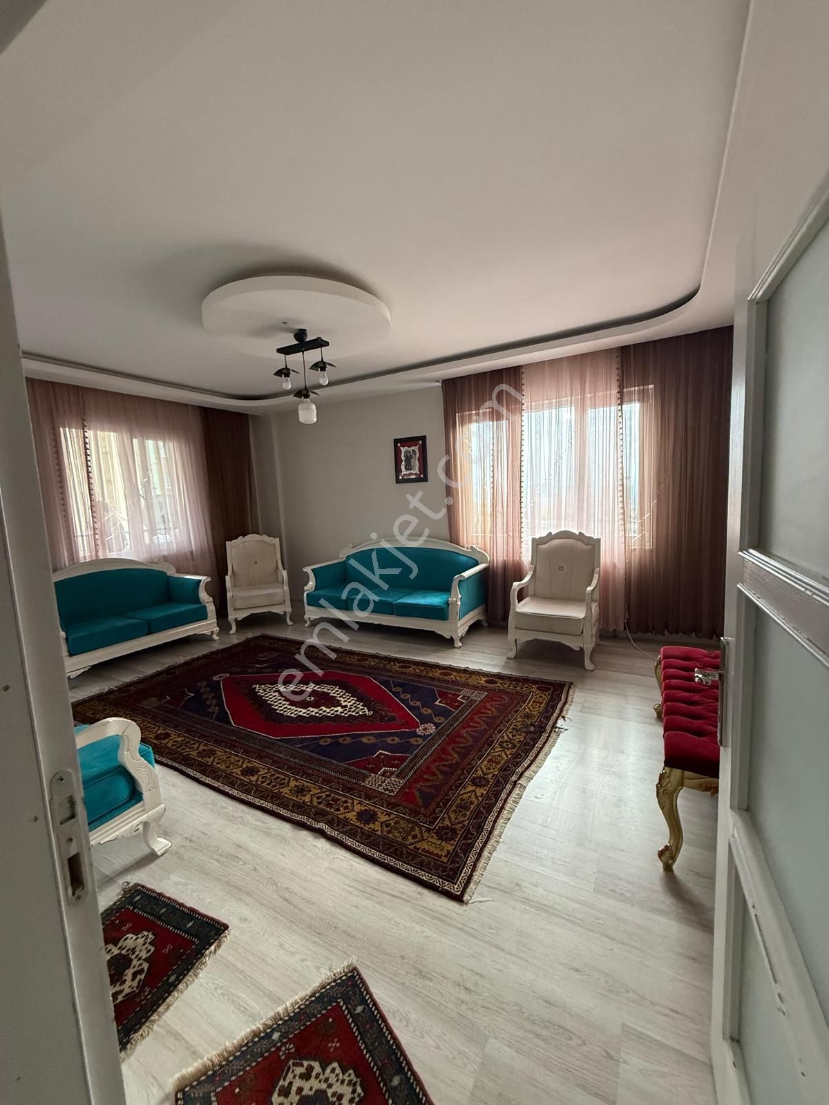 Elisa Gyo/serkent Bahçelievler Mahallesinde 3+1 Kombili Satılık Son Kat Daire - Görsel 11