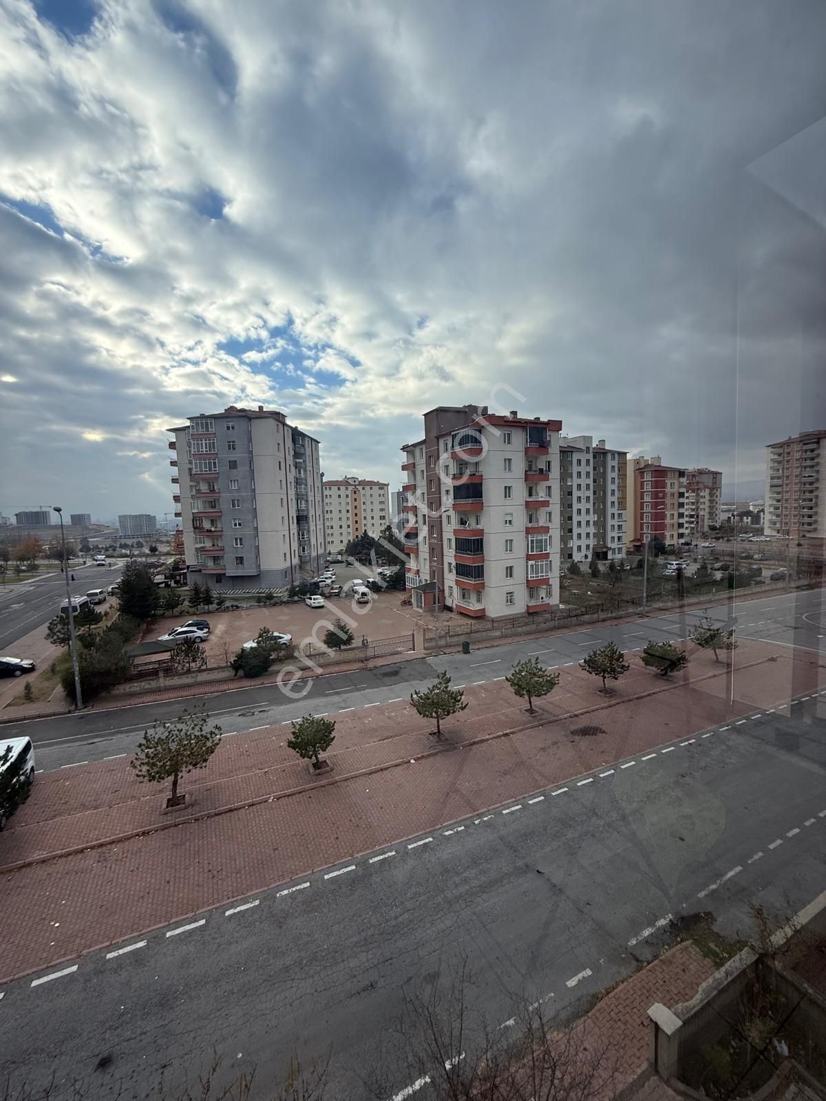 Elisa Gyo/serkent Bahçelievler Mahallesinde 3+1 Kombili Satılık Son Kat Daire - Görsel 10