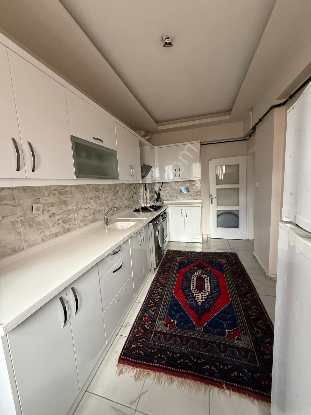 Elisa Gyo/serkent Bahçelievler Mahallesinde 3+1 Kombili Satılık Son Kat Daire - Görsel 12