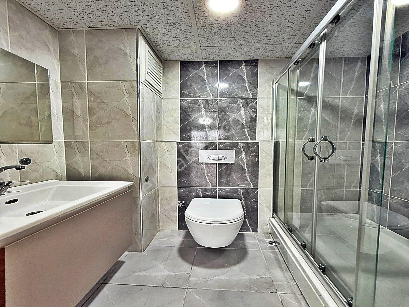 Merkezi Konumda Metrobüse Yakın Site İçinde 2+1 Lüks Daire !!! - Görsel 17