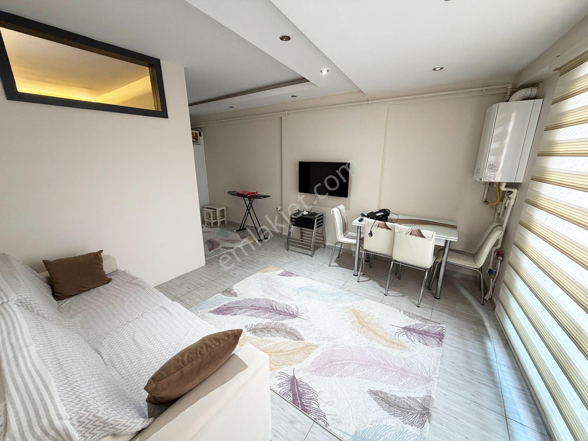 Atalar’da Arakat Klimalı Asansörlü 1+1 Full Eşyalı Daire - Görsel 4