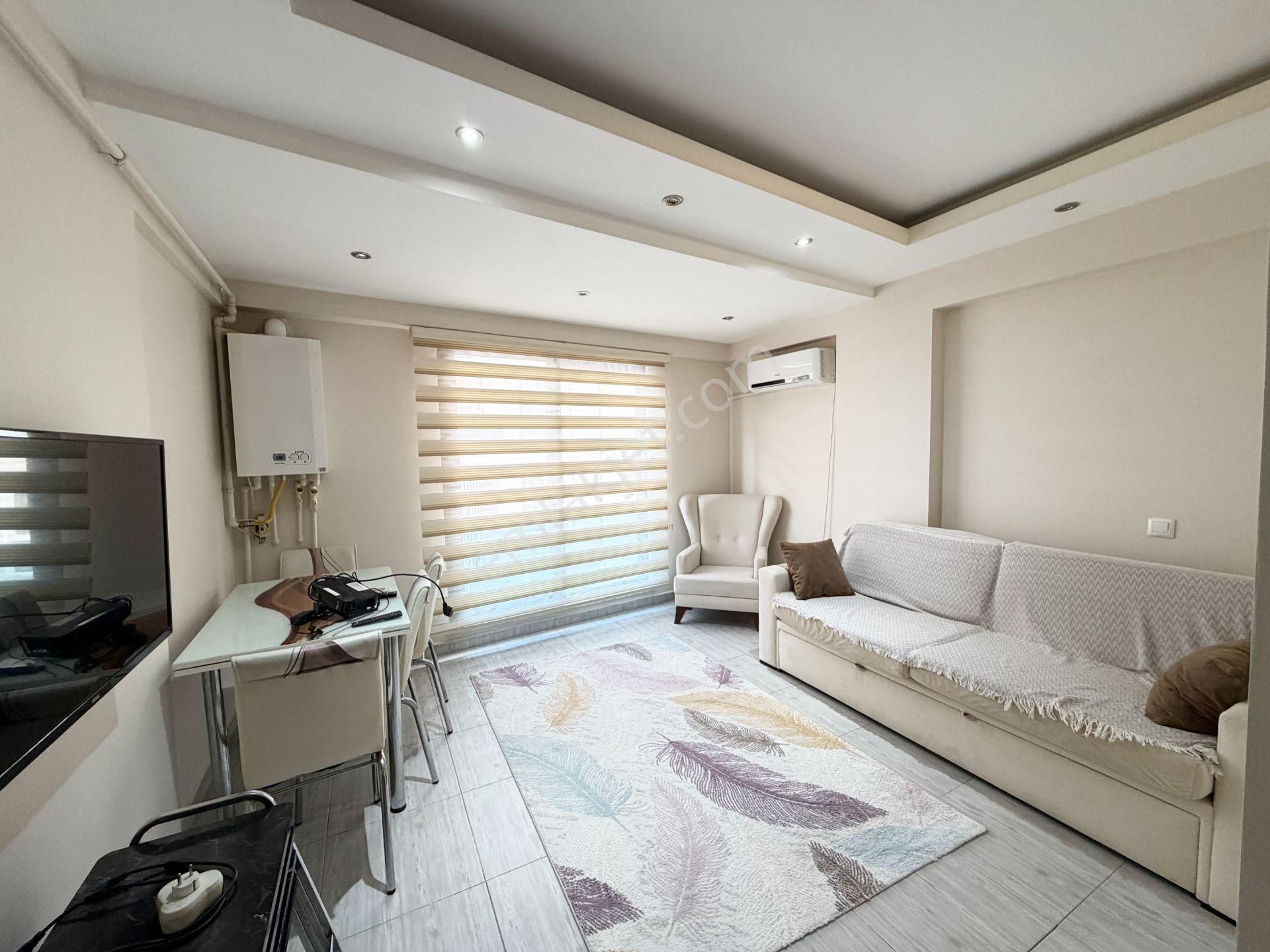 Atalar’da Arakat Klimalı Asansörlü 1+1 Full Eşyalı Daire