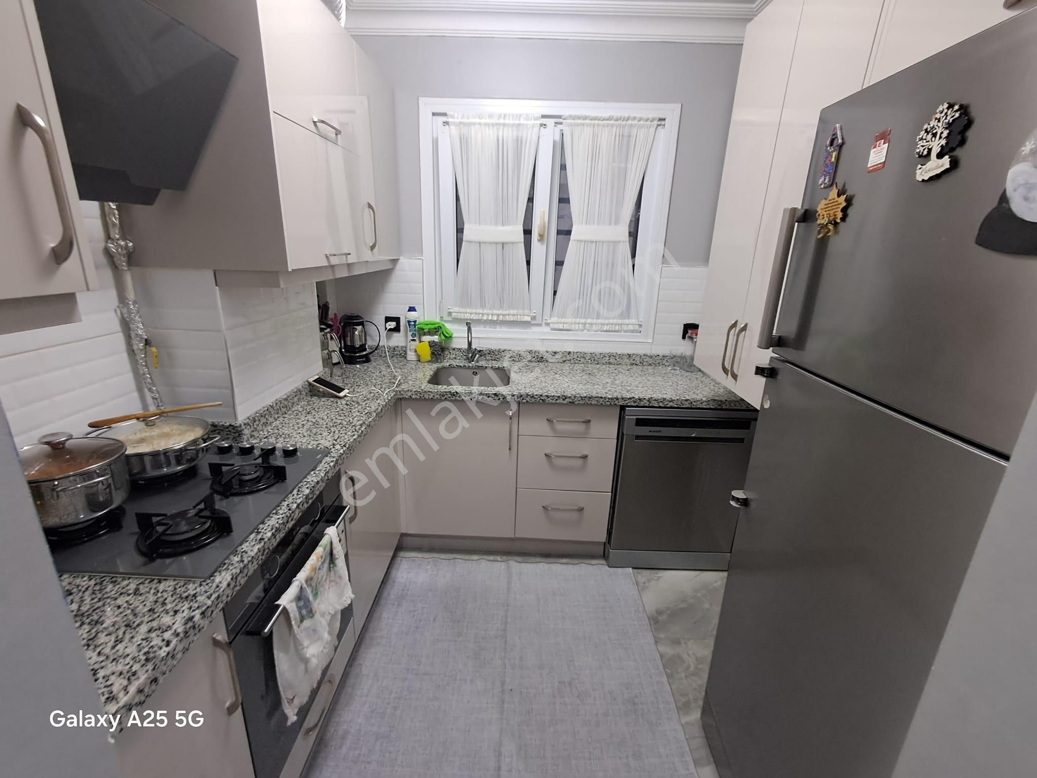 Ataşehir İnönü Kartal Caddesinde Bahçe Kullanımlı 90m2 2+1 Daire - Görsel 6