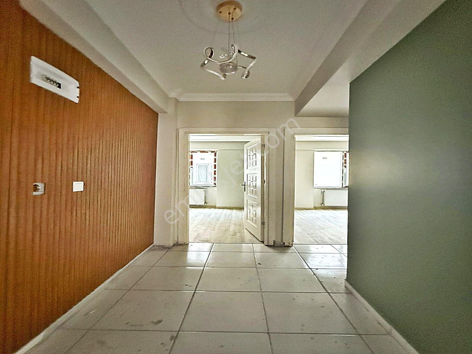 Esenyurt Meydana Yakın Sıfır Binada 2+1 Acil Satılık Arakat Daire !!! - Görsel 9