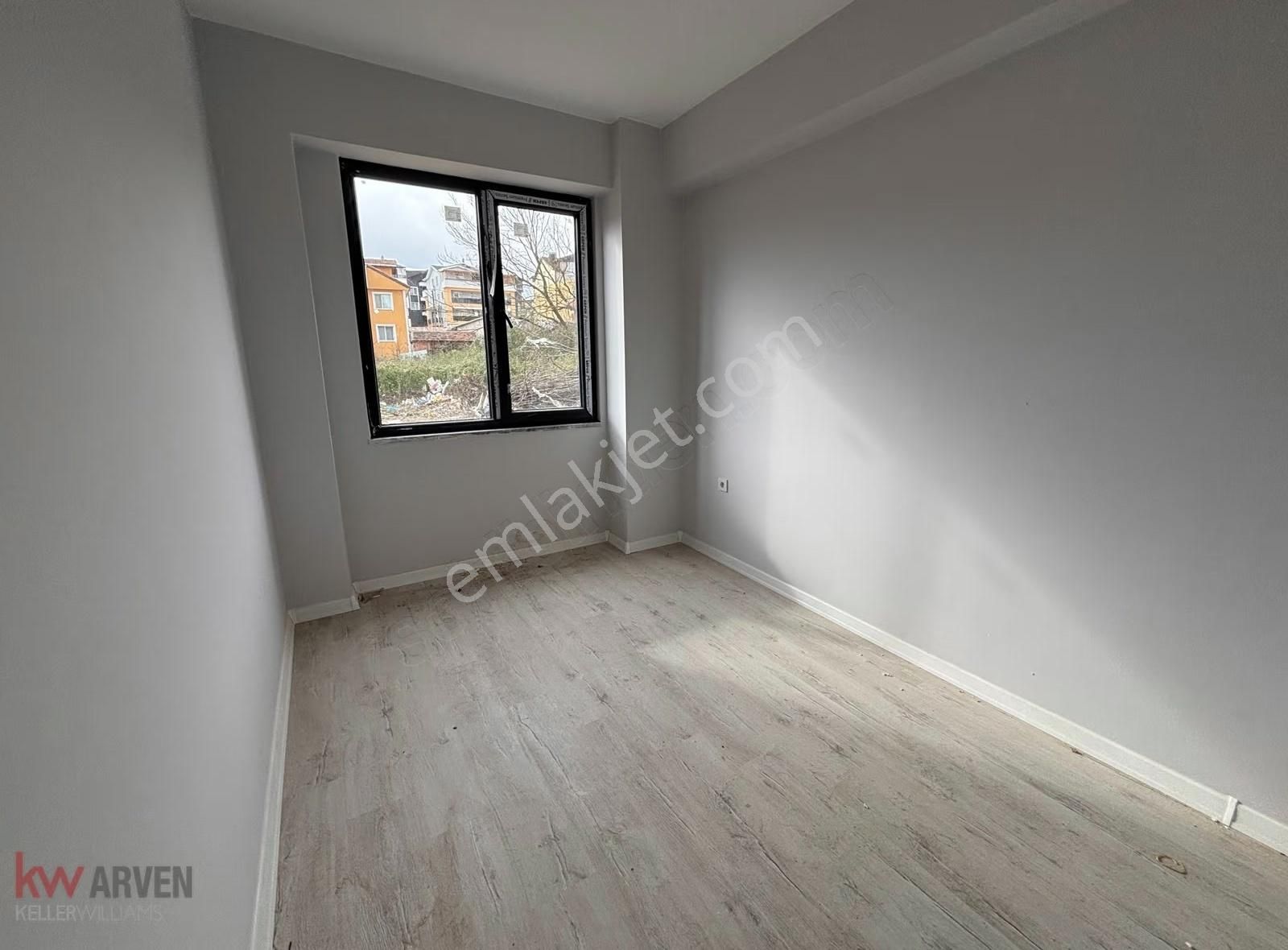 Başiskele Paşadağ Mah'de 60 M2 Bahçe Kullanımlı 3+1 Daire - Görsel 11
