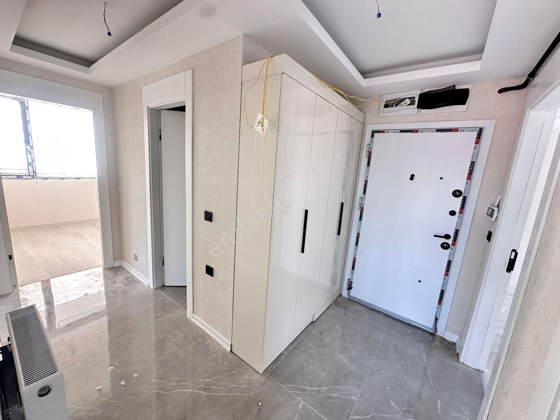 Vatan'dan Dutluk Merkez'de Metro Yakını 3. Kat Sıfır Bina İçerisinde Megalüks Satılık 3+1 - Görsel 12