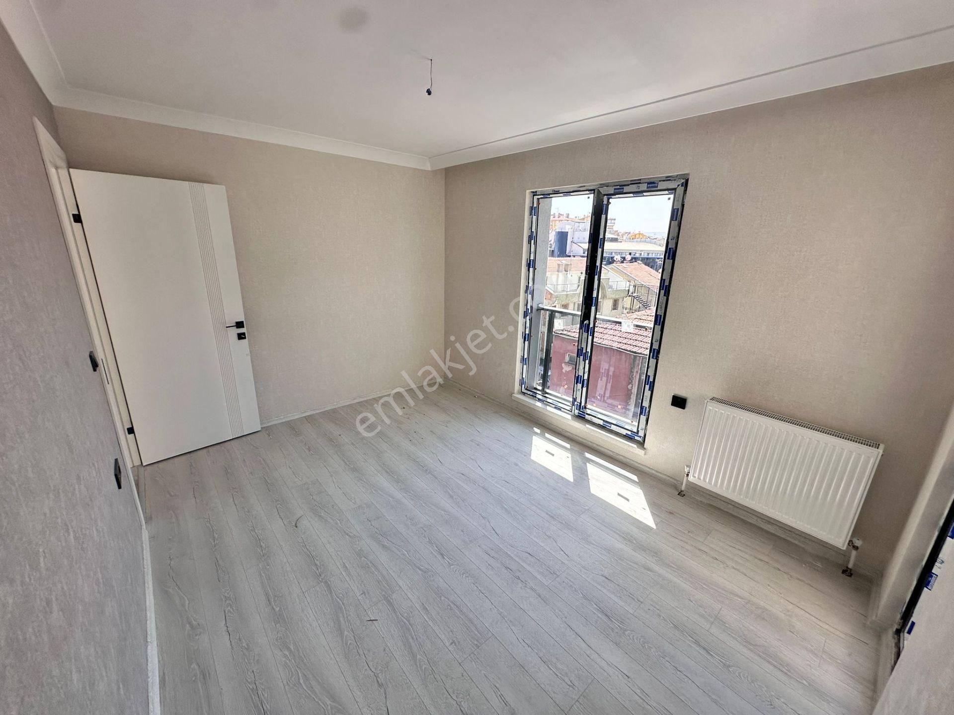 Vatan'dan Dutluk Merkez'de Metro Yakını 3. Kat Sıfır Bina İçerisinde Megalüks Satılık 3+1 - Görsel 16