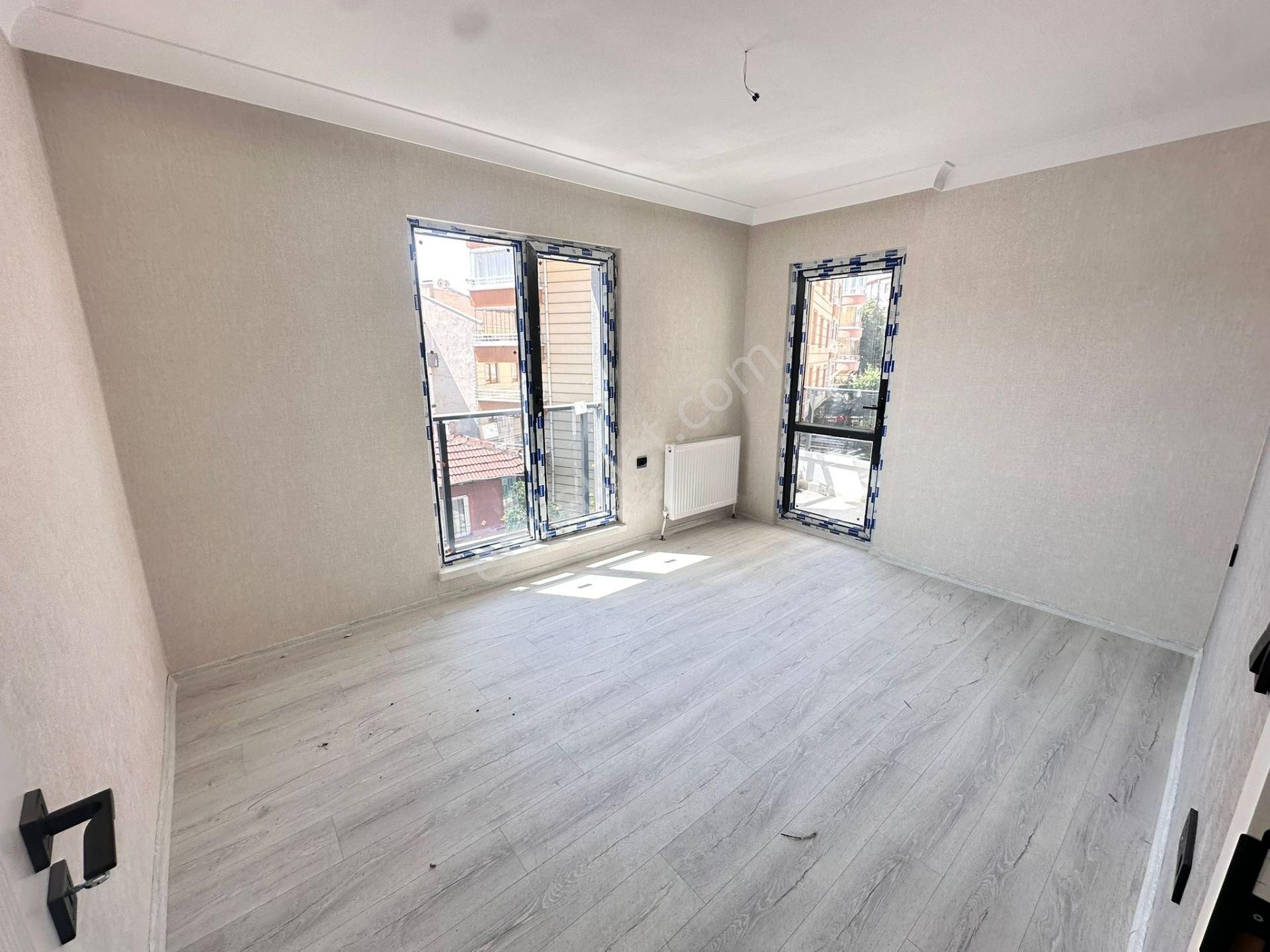 Vatan'dan Dutluk Merkez'de Metro Yakını 3. Kat Sıfır Bina İçerisinde Megalüks Satılık 3+1 - Görsel 13