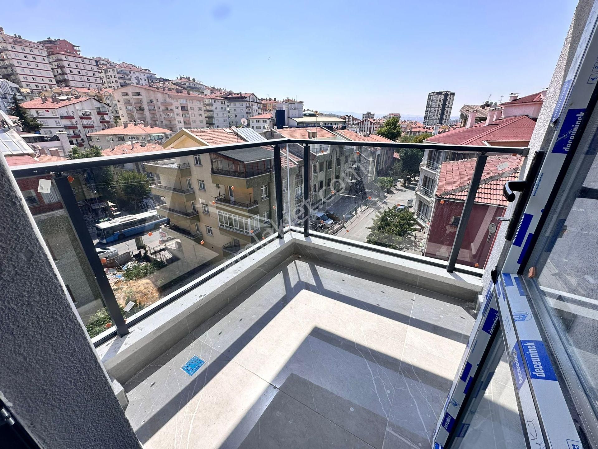 Vatan'dan Dutluk Merkez'de Metro Yakını 3. Kat Sıfır Bina İçerisinde Megalüks Satılık 3+1 - Görsel 7