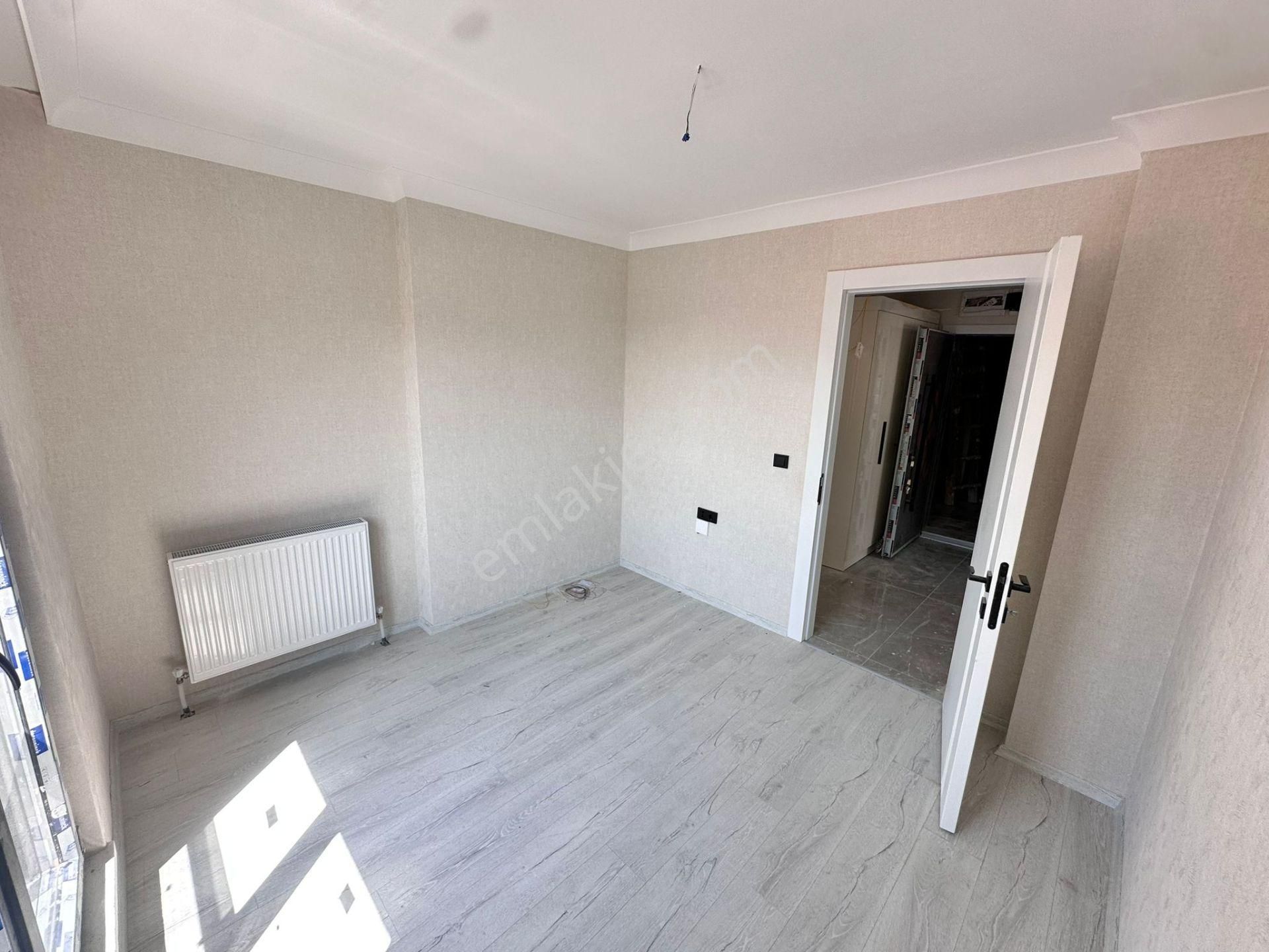 Vatan'dan Dutluk Merkez'de Metro Yakını 3. Kat Sıfır Bina İçerisinde Megalüks Satılık 3+1 - Görsel 6