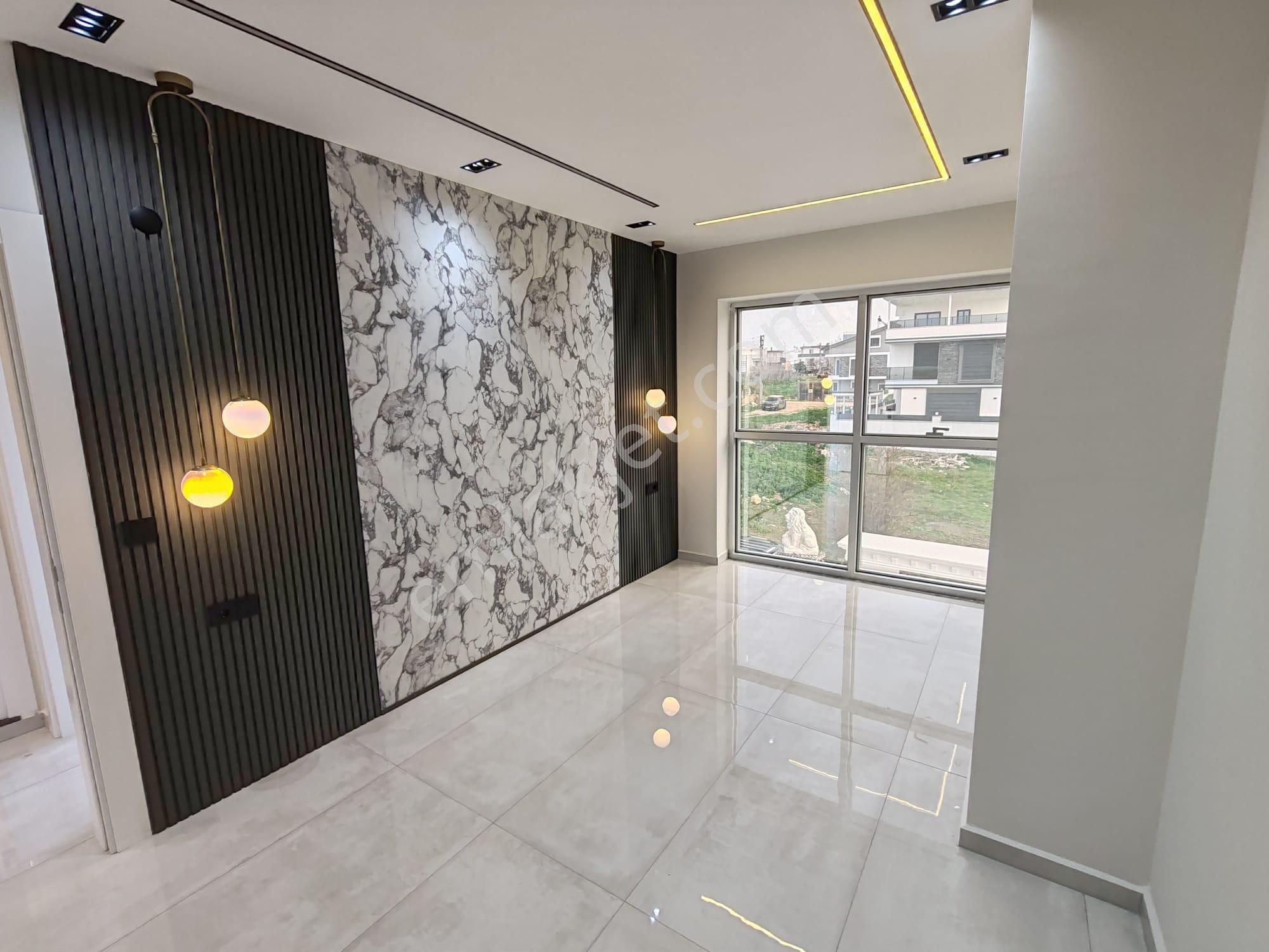 Ön Cephe 3+1 Havuzlu Otoparklı Yeni Villa - Görsel 20