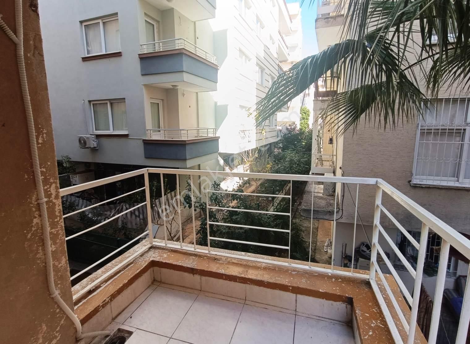 Fatih Mahallesinde Gmk Ve Sahile 5 Dakika, 3+1 Doğalgazlı Daire - Görsel 22