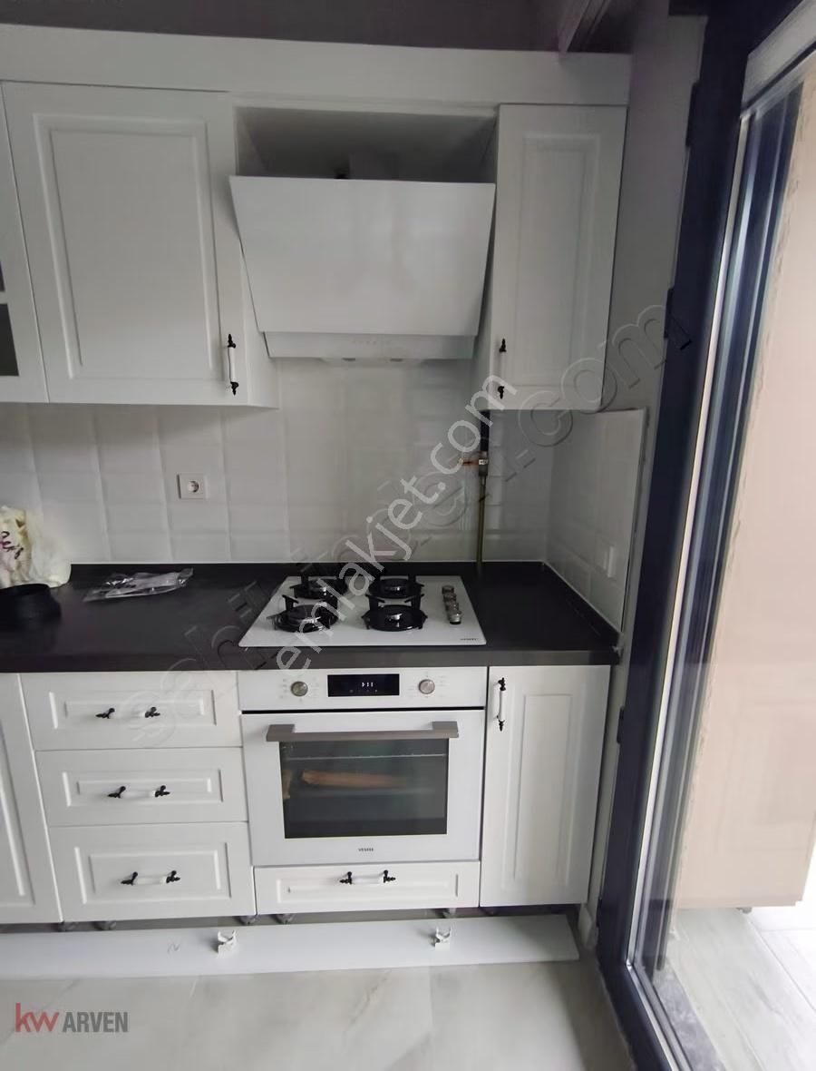 Tuzla Postane Mahallesi'nde 3.kat Kiralık 2+1 Daire - Görsel 16