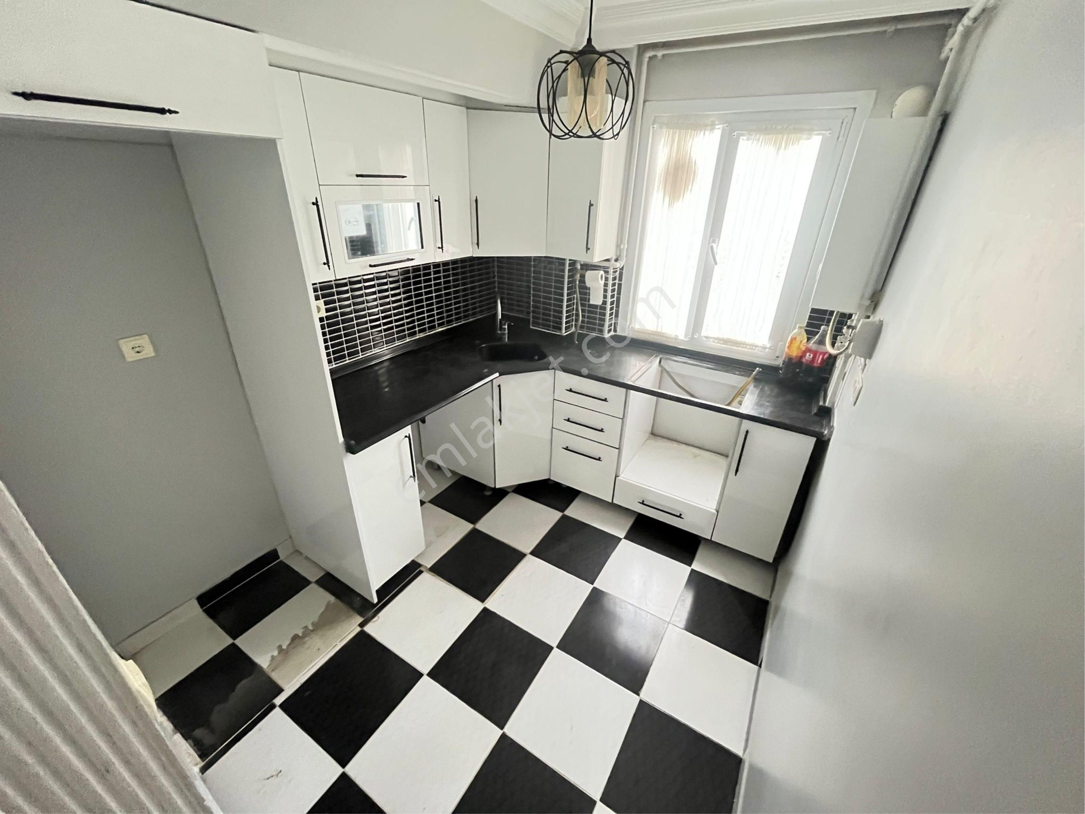 Aydın İnş. Tramvaya Komşu 2+1 100m2 1.kat Daire - Görsel 13