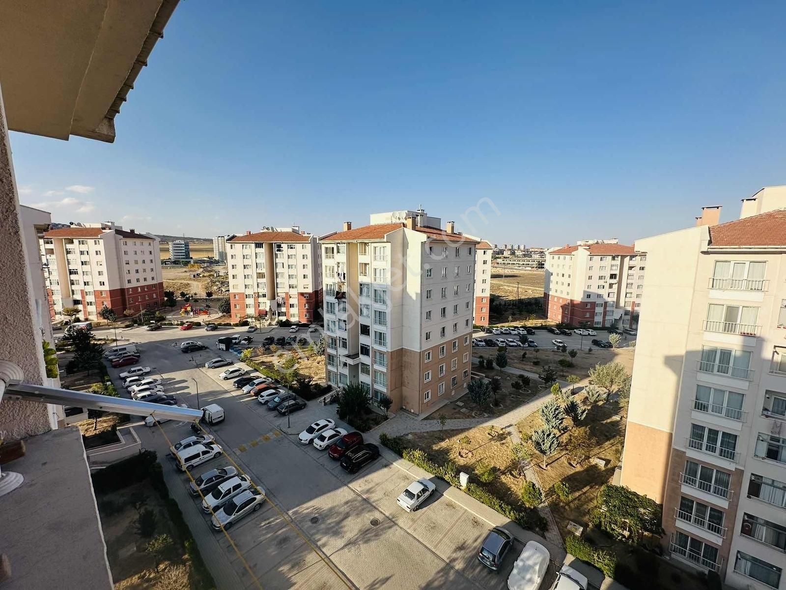 Enes Acur' Dan Maliye Toki' De 2+1 Bakımlı Son Kat Daire ! - Görsel 19