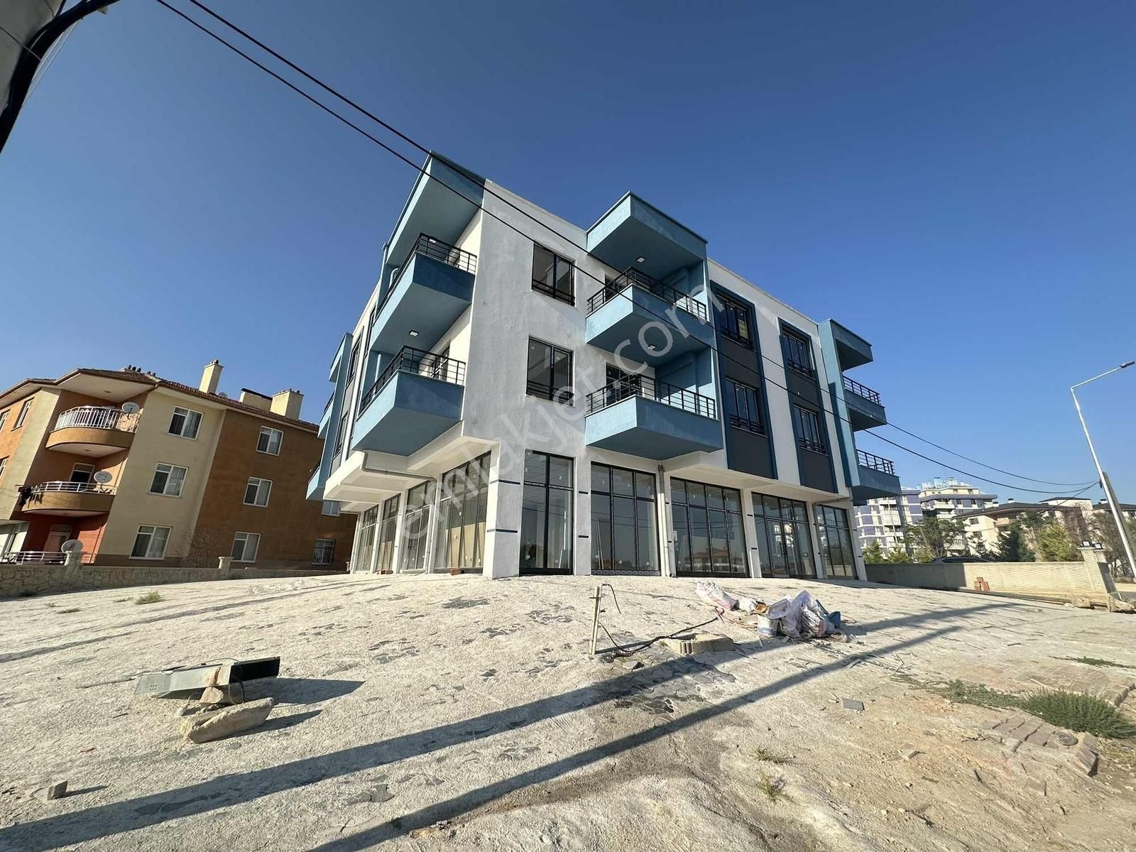 Enes Acur' Dan Parsana Mah. 2+1 Arakat Satılık Daire !