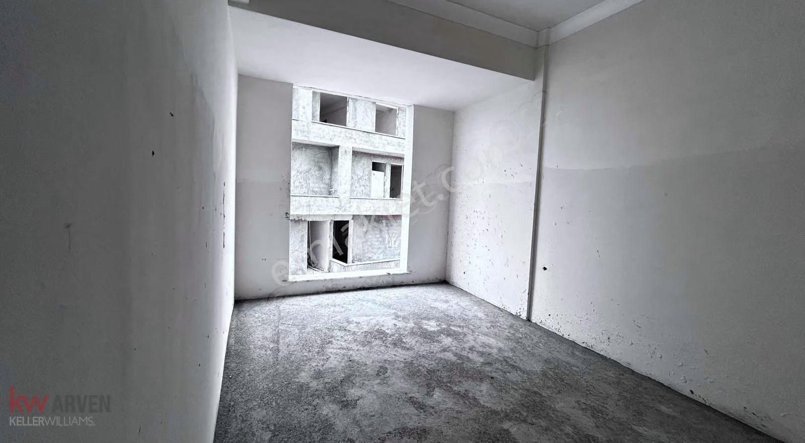 Başiskele Paşadağ 2+1 Ara Kat 110 M2 Asansörlü Satılık Daire - Görsel 2