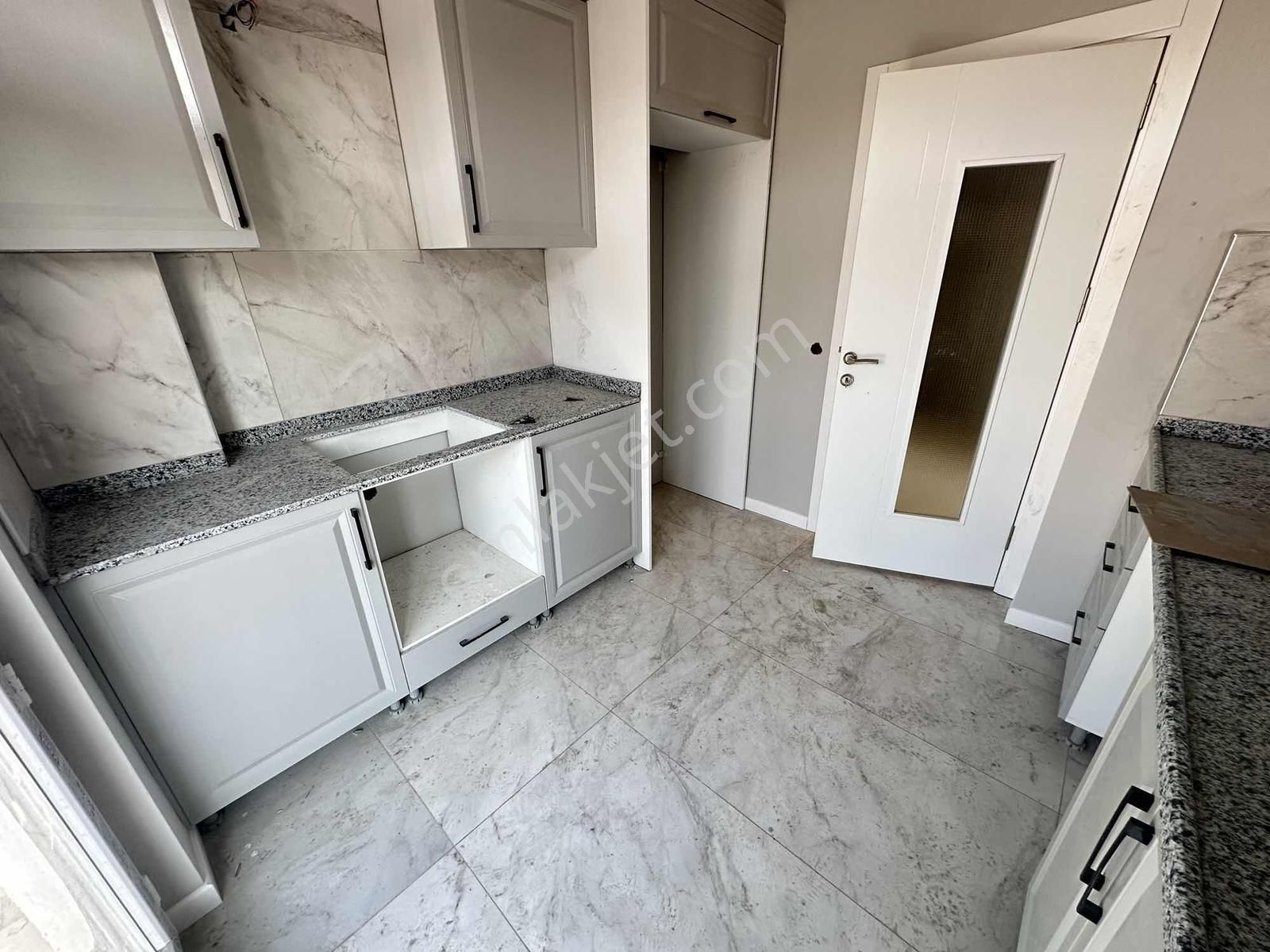 Enes Acur' Dan Parsanada Asansörlü 2+1 Sıfır Daireler - Görsel 26