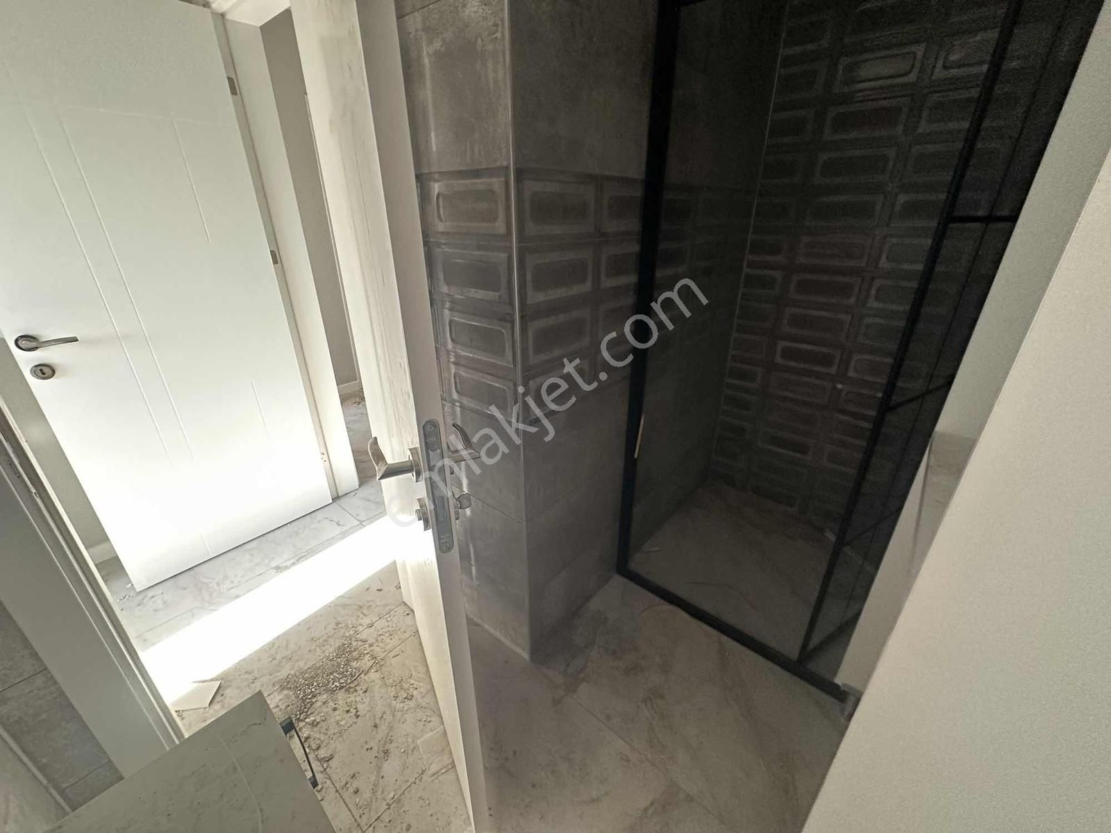 Enes Acur' Dan Parsanada Asansörlü 2+1 Sıfır Daireler - Görsel 22