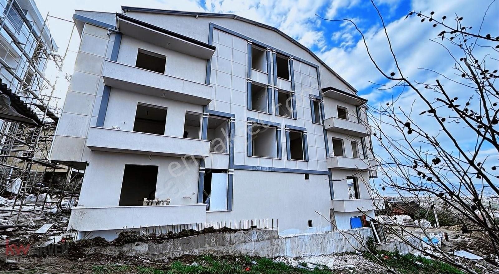 Kullar Deniz Manzaralı 3+1 Ç.dubleks Satılık