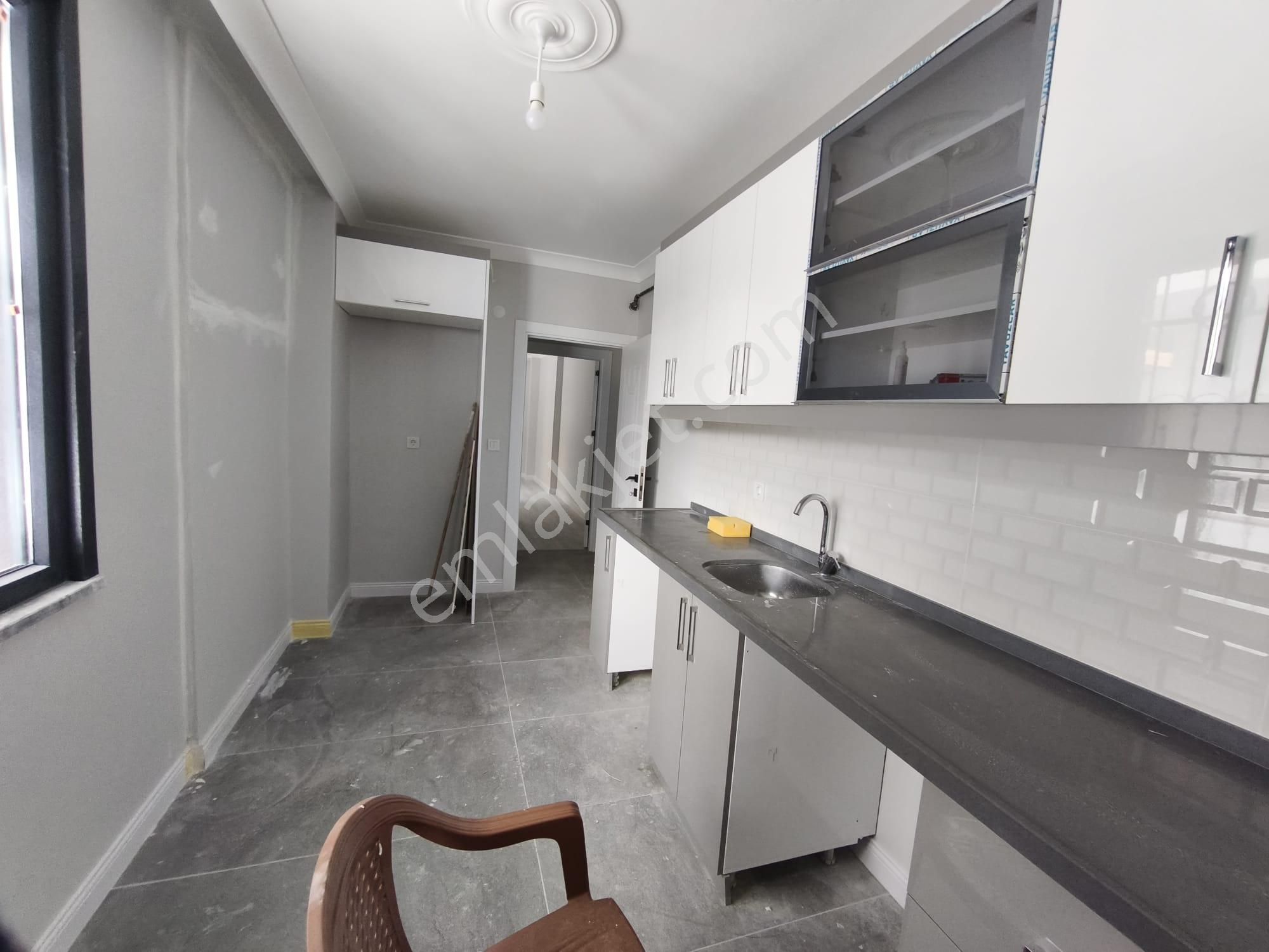 Acil Sultanbeyli Orhangazi Mah Satılık 125 M.3+1 Lüks Daire - Görsel 7