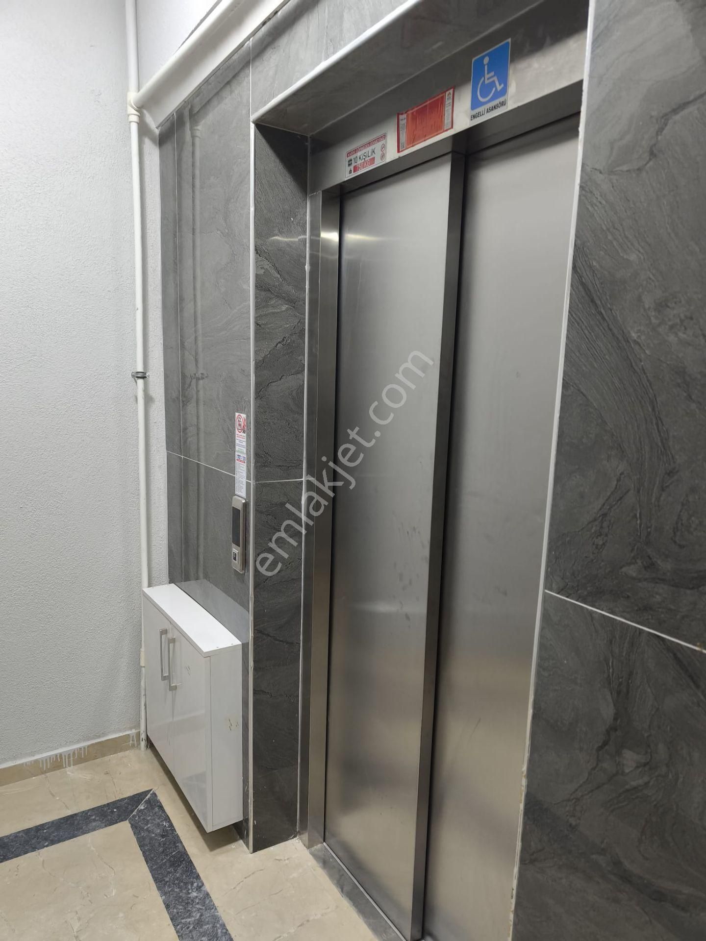 Acil Sultanbeyli Orhangazi Mah Satılık 125 M.3+1 Lüks Daire - Görsel 15