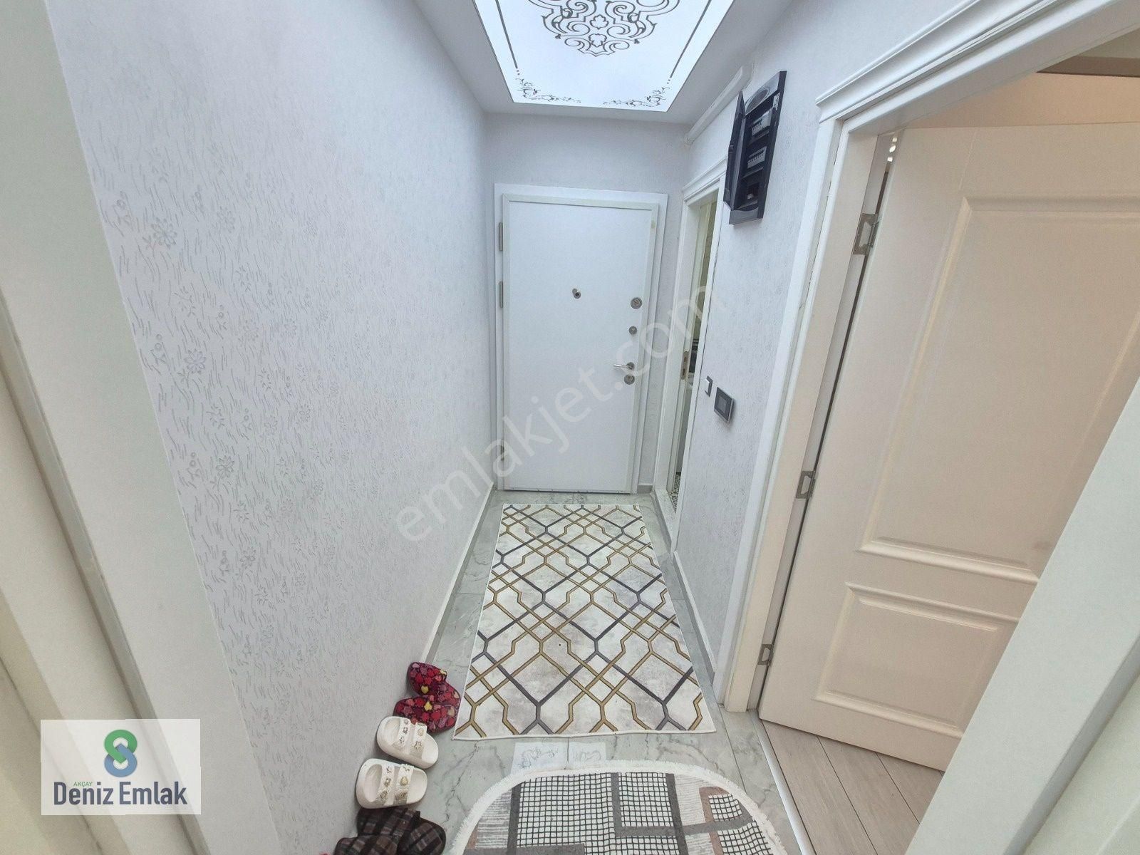 Denizden Akçayda Asansörlü Doğalgazlı Yeni Binada Satılık 1+1 Daire. - Görsel 22